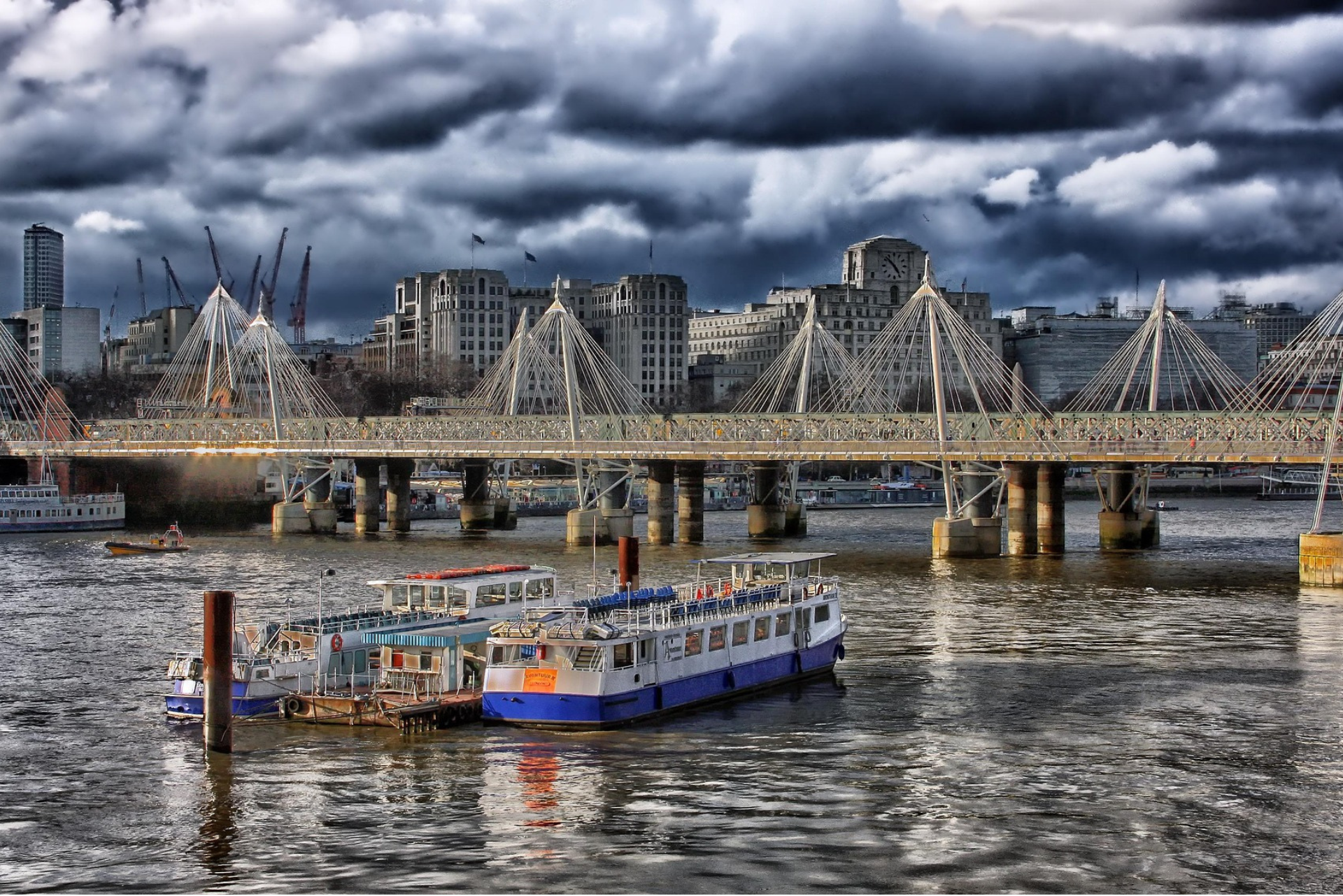 Why Corner Structure Is a Key Indicator of Chanel Bag Wear