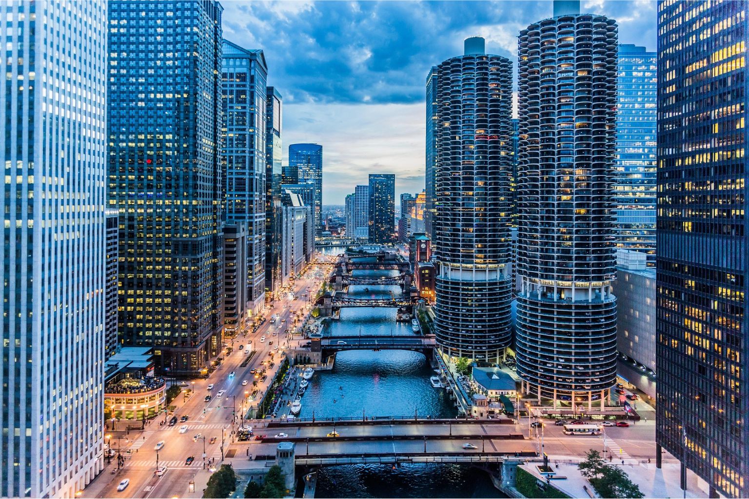 Dress Codes & Bags: Black‑Tie, Business Formal, and Casual Weekends