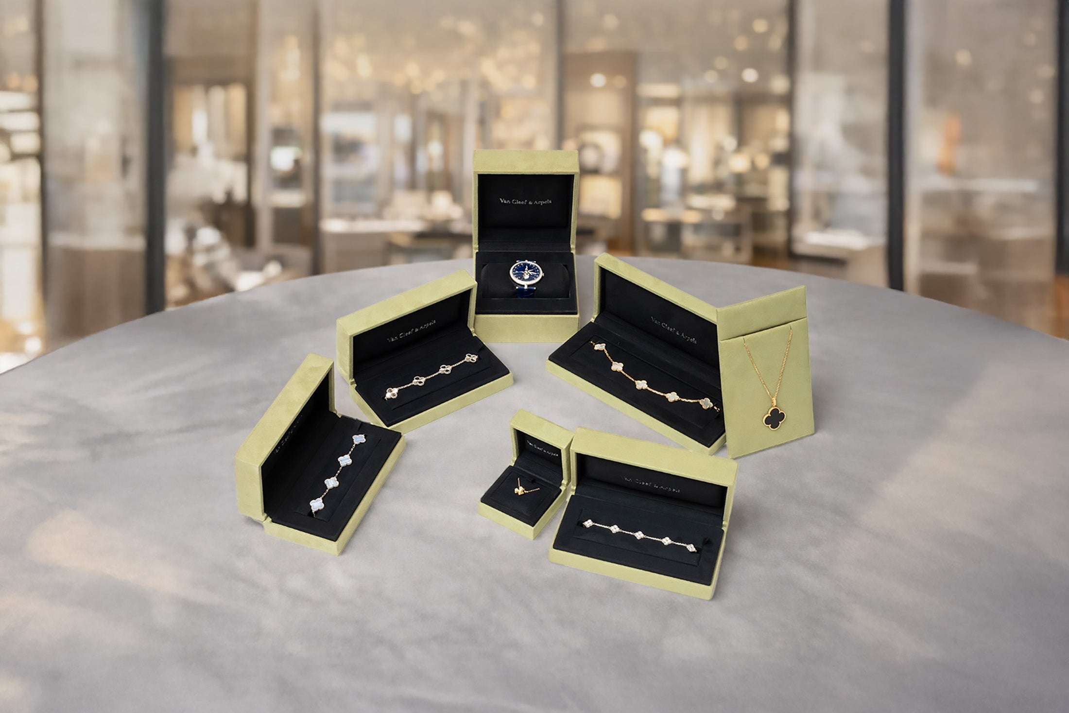 How Micro-Scratches on Van Cleef & Arpels Jewelry Can Affect Authentication