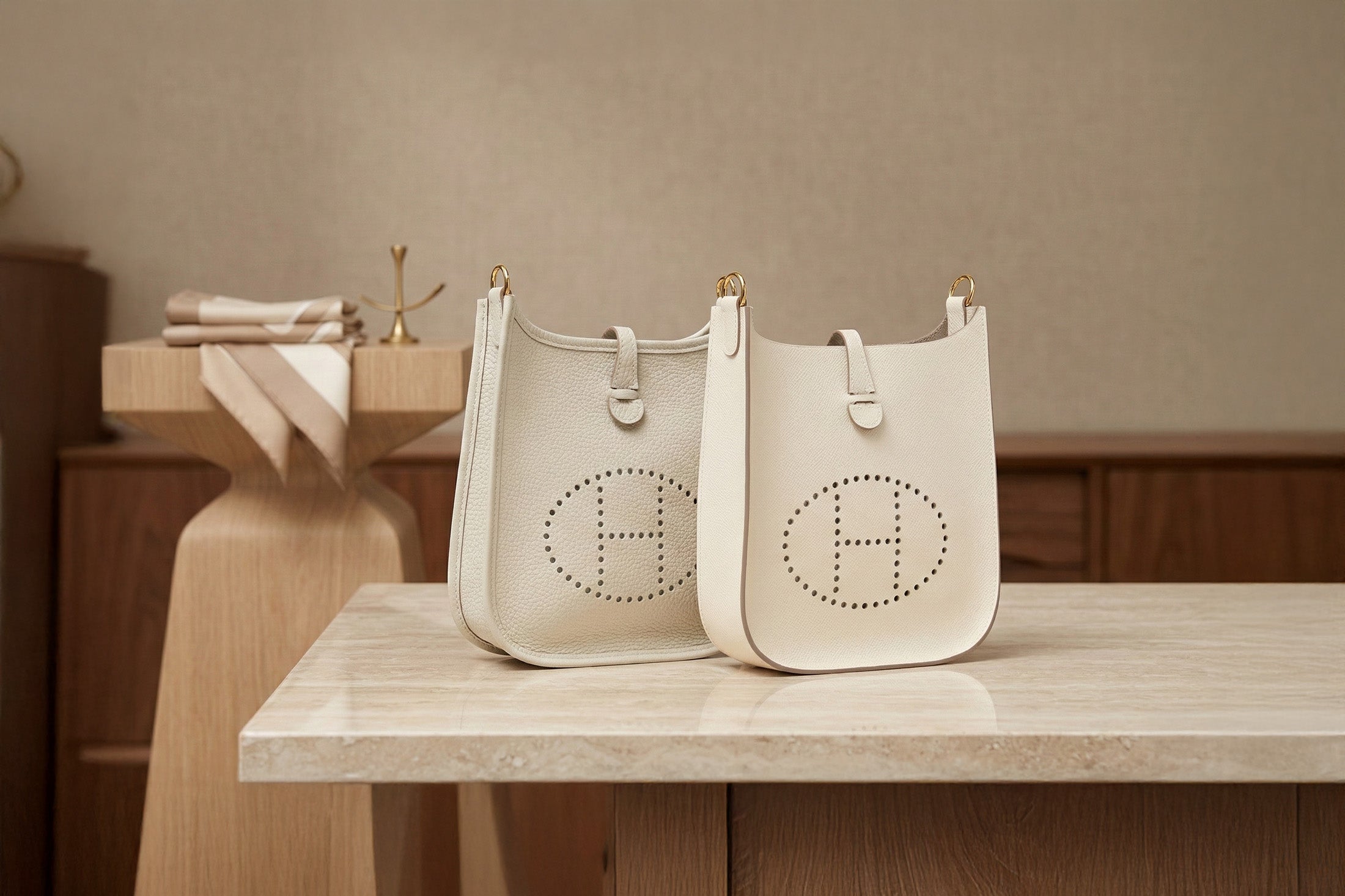 How Can You Prevent Color Transfer on Light Hermès Leathers?