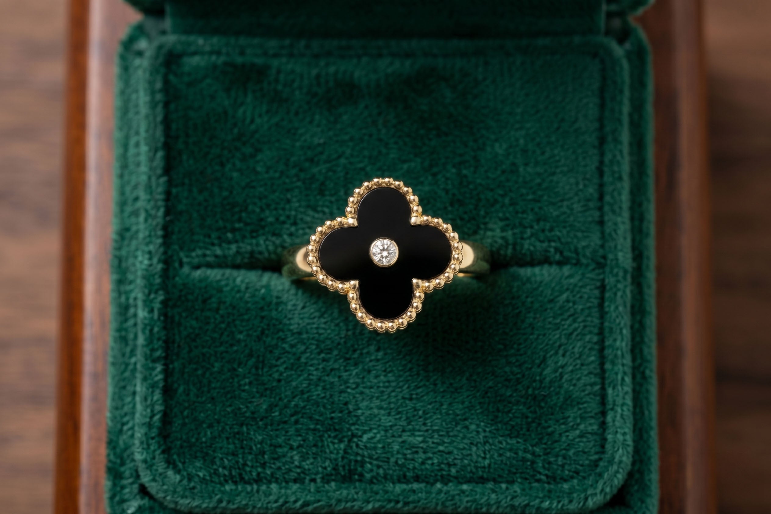 How Does Stone Type Impact Van Cleef Resale Value?