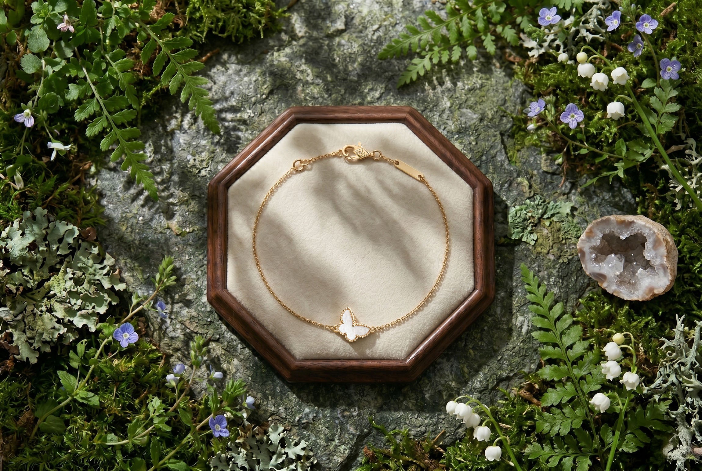 Why Some Van Cleef Pieces Sell Faster Than Others