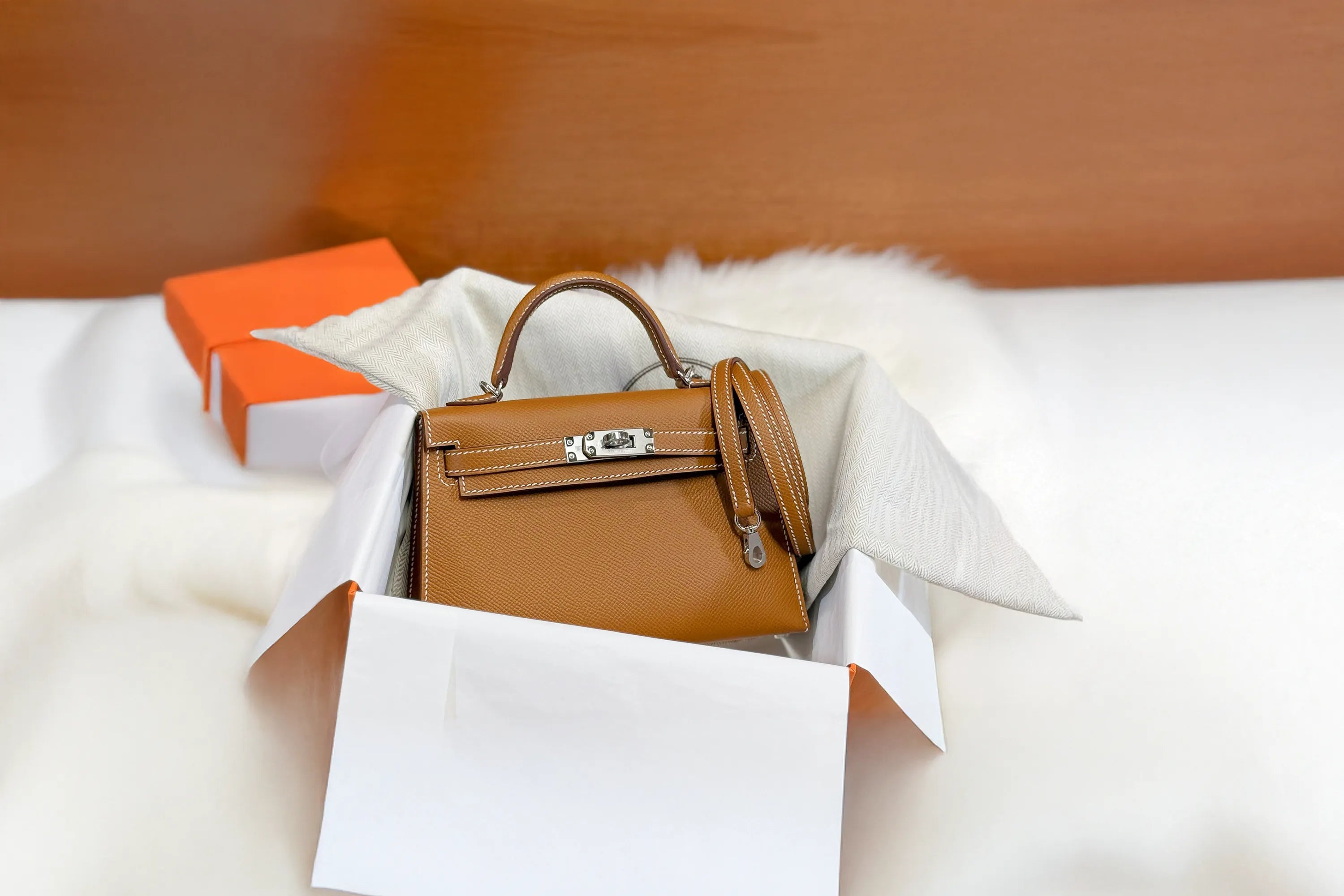 Insider Secrets to Maximizing Profits in Luxury Handbag Resale