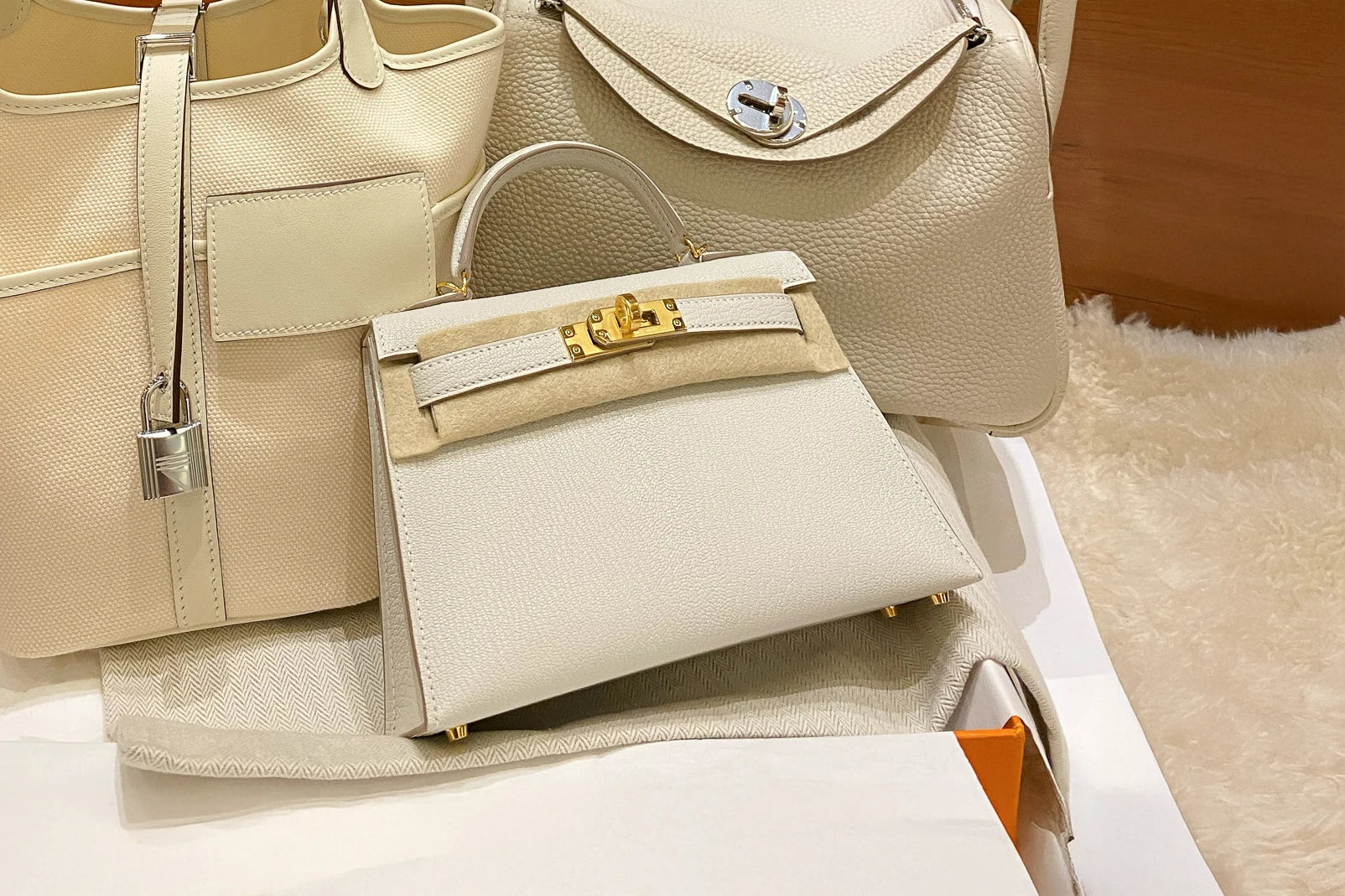 The Hermès Kelly Bag: A Timeless Icon and Its Fascinating History