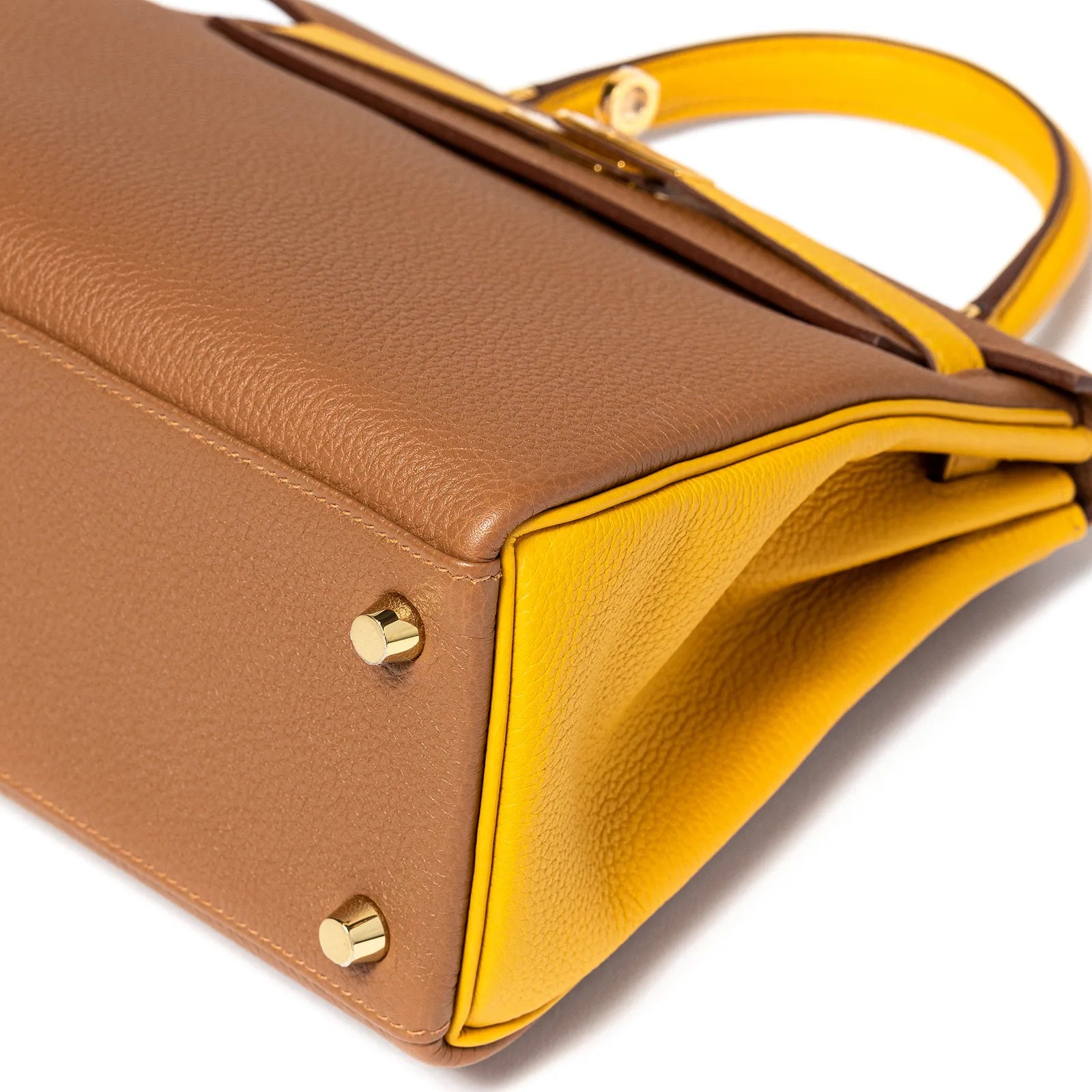 Hermès Horseshoe Kelly 25 Gold/Jaune Ambre Togo Gold Hardware