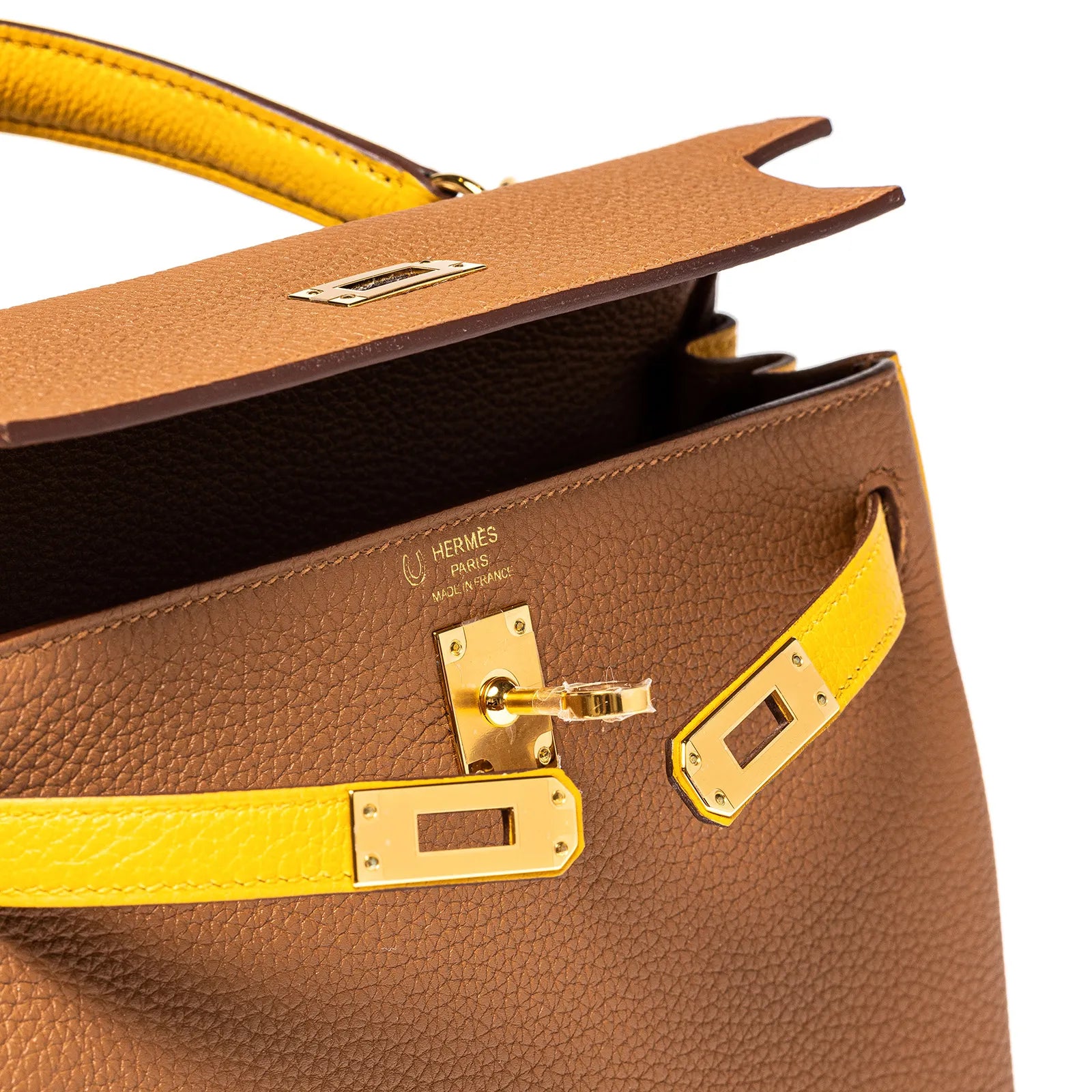 Hermès Horseshoe Kelly 25 Gold/Jaune Ambre Togo Gold Hardware