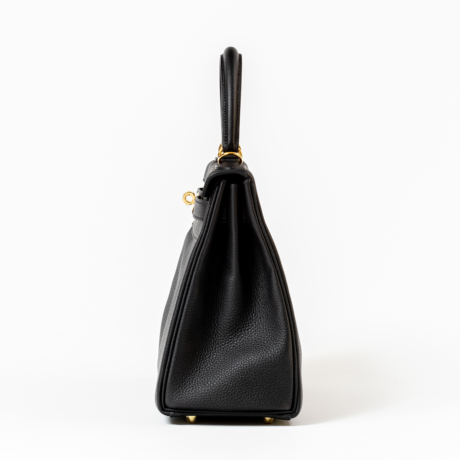 Hermès Kelly Retourne 28 Black Togo Gold Hardware