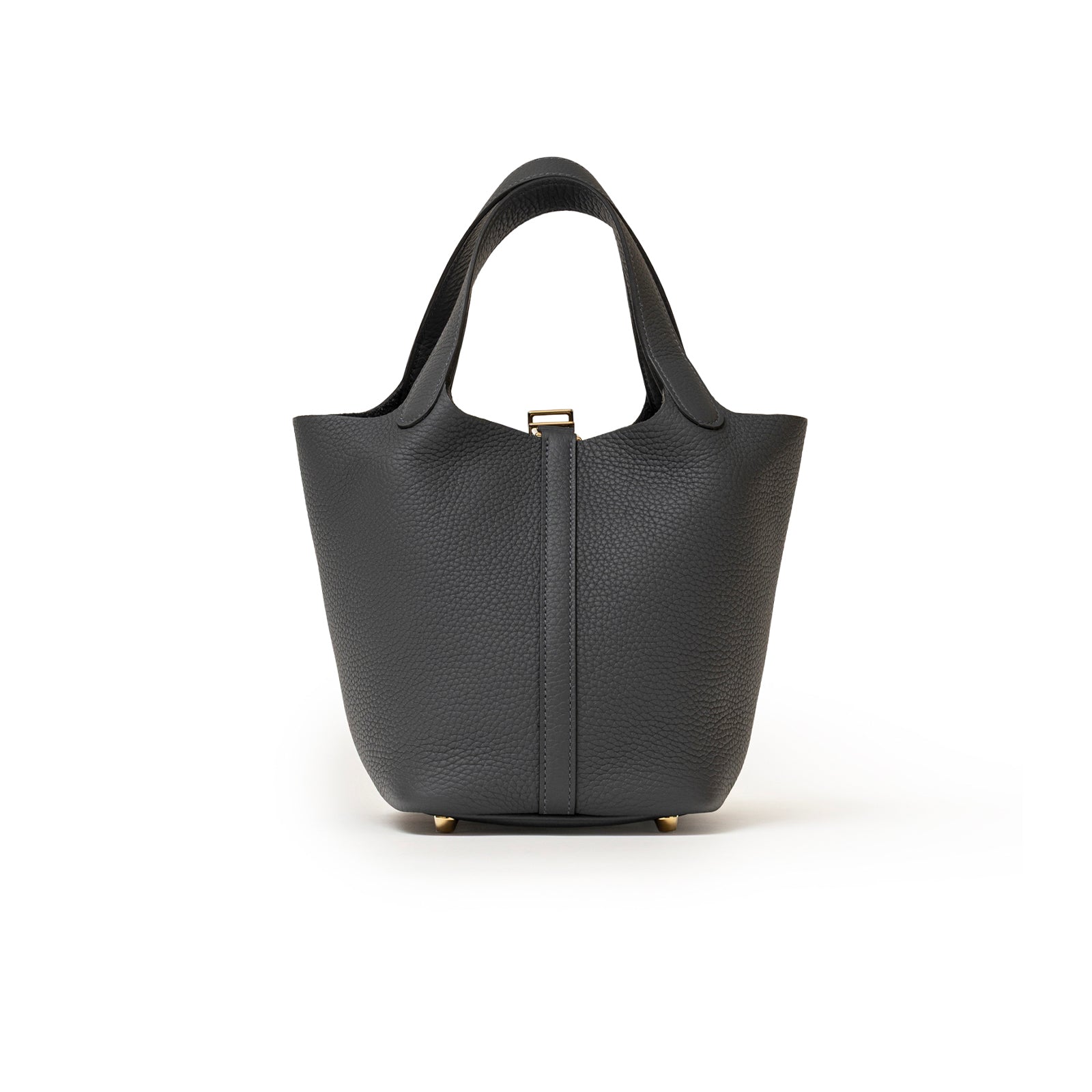 Front view of Hermès Picotin 18 Gris Misty Clemence Permabrass Hardware with textured leather and gold feet detailing