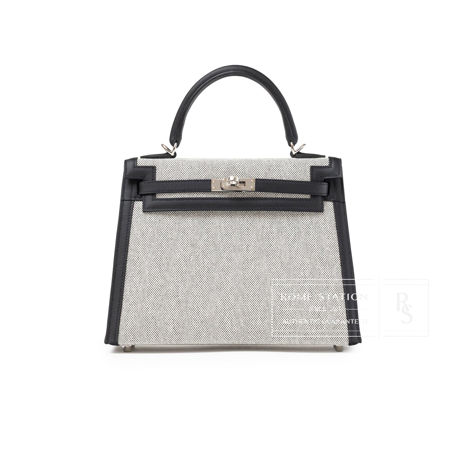 Front view of Hermès Kelly 25 Sellier Ecru Black Swift Toile H Canvas Swift Palladium Hardware bag