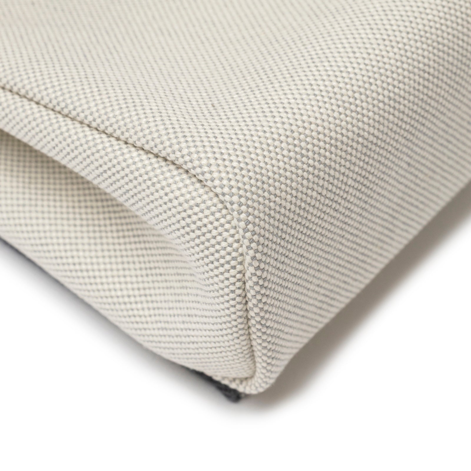 Close-up of corner detail showing ecru-blue glacier toile on Hermès Mini Herbag Zip 20 Ecru-Blue Glacier/Ardoise Toile and Vache Hunter Palladium Hardware