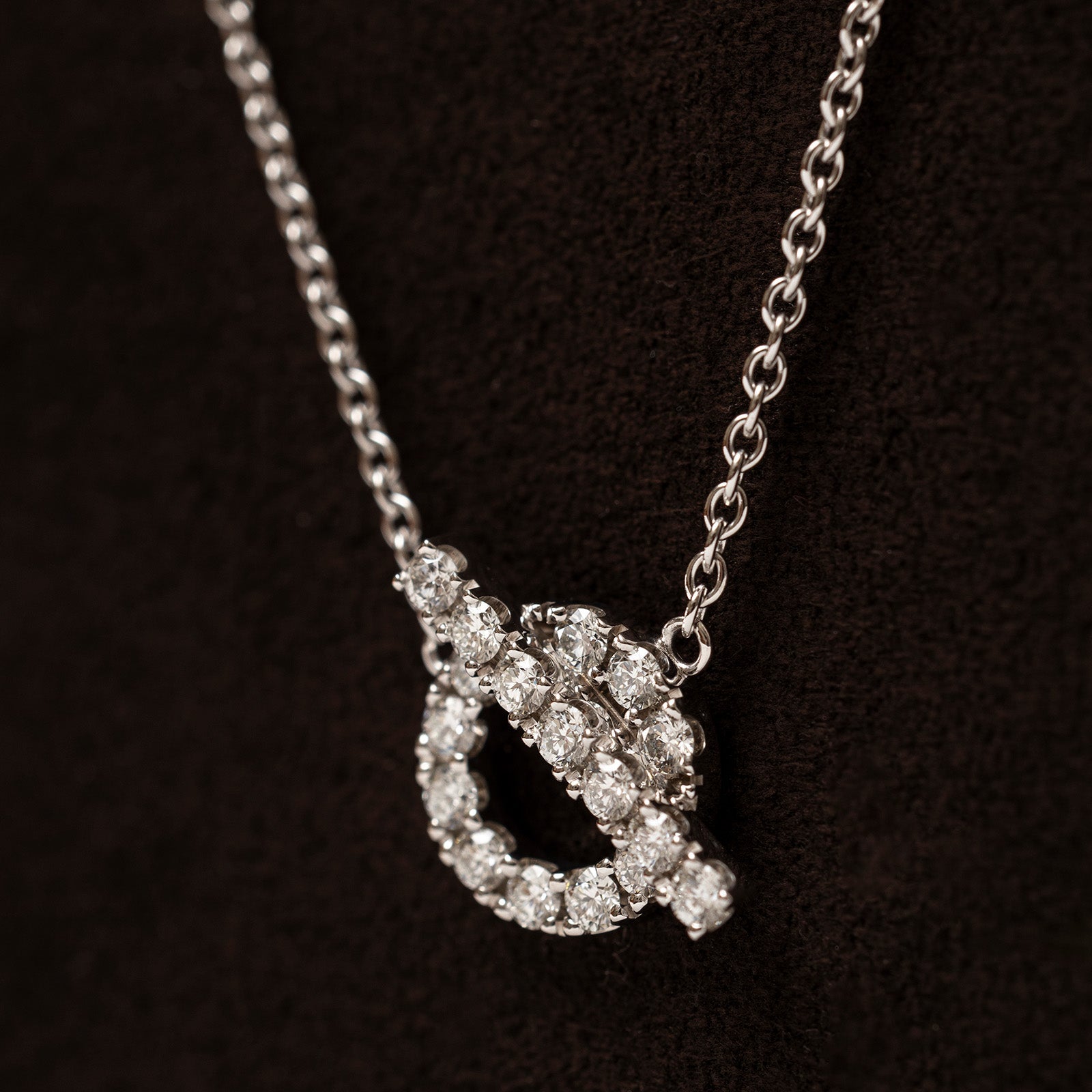 Hermès Finesse Pendant White Gold Au750