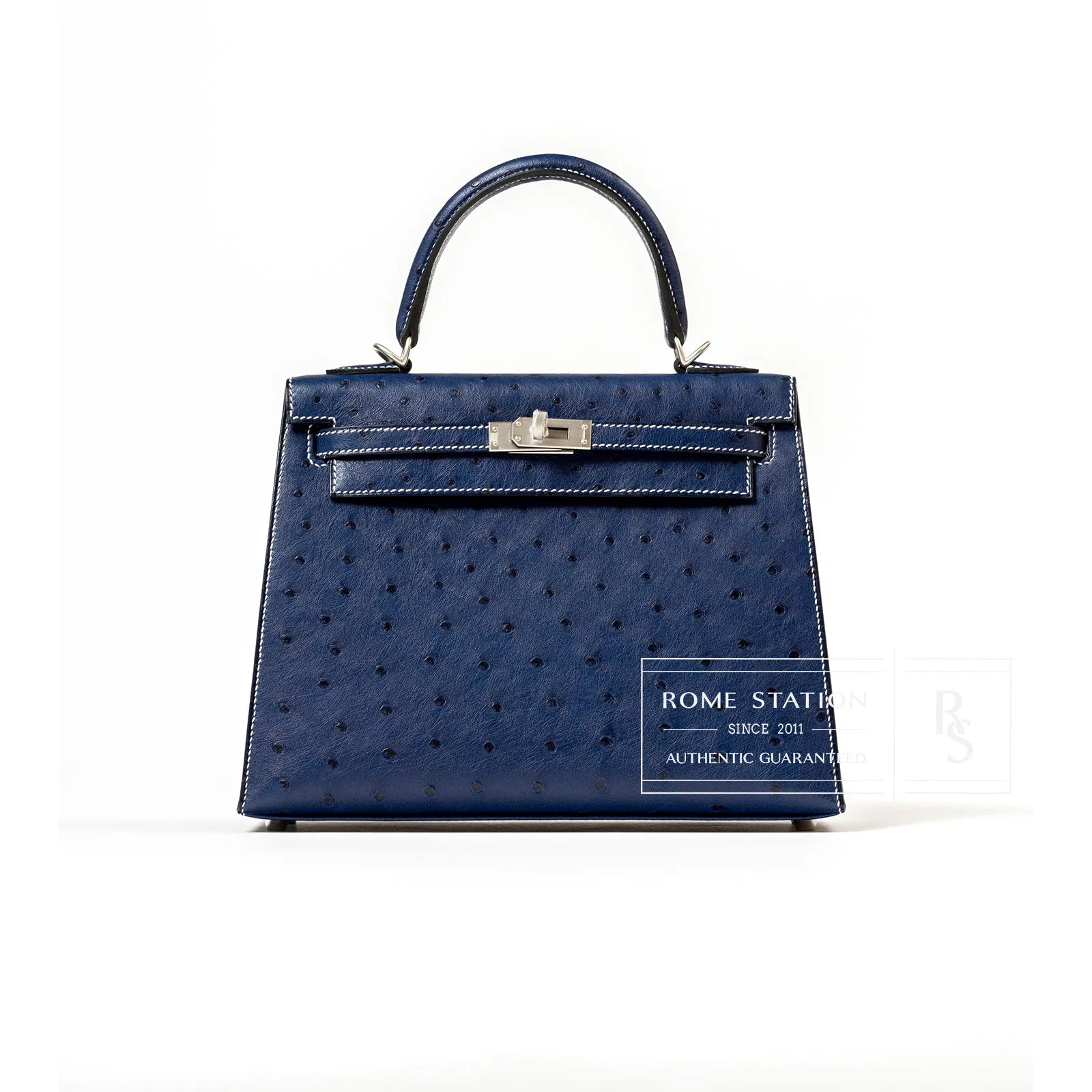 Front view of Hermès Horseshoe Kelly 25 Sellier Ostrich Blue Iris Gris Brushed Palladium Hardware handbag