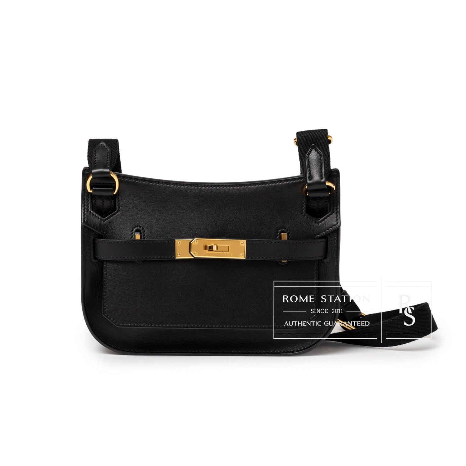Front view of Hermès Jypsiere Mini Black Evergrain Gold Hardware with strap and visible gold clasp detail