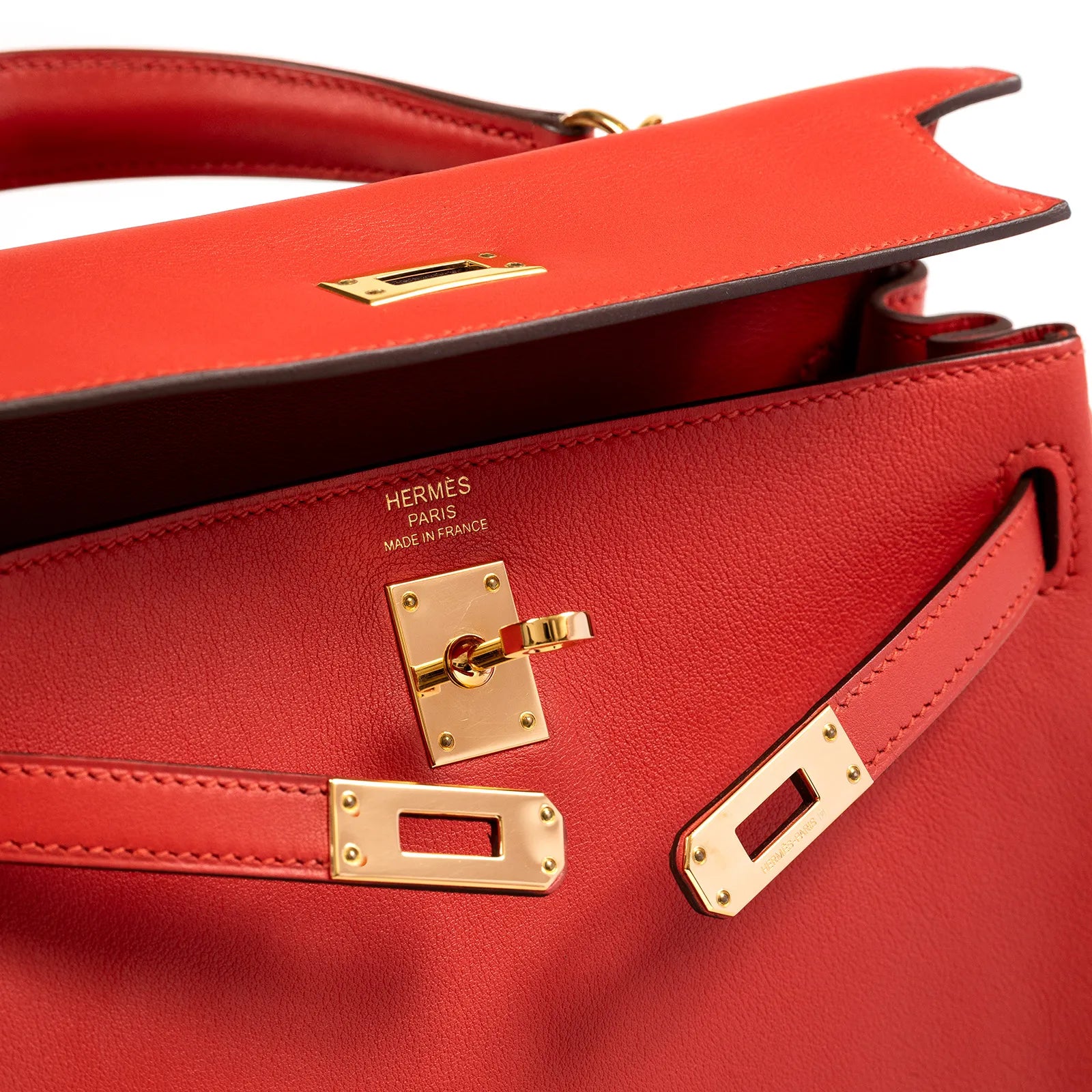 Hermès Kelly 25 Retourne Rouge Swift Gold Hardware