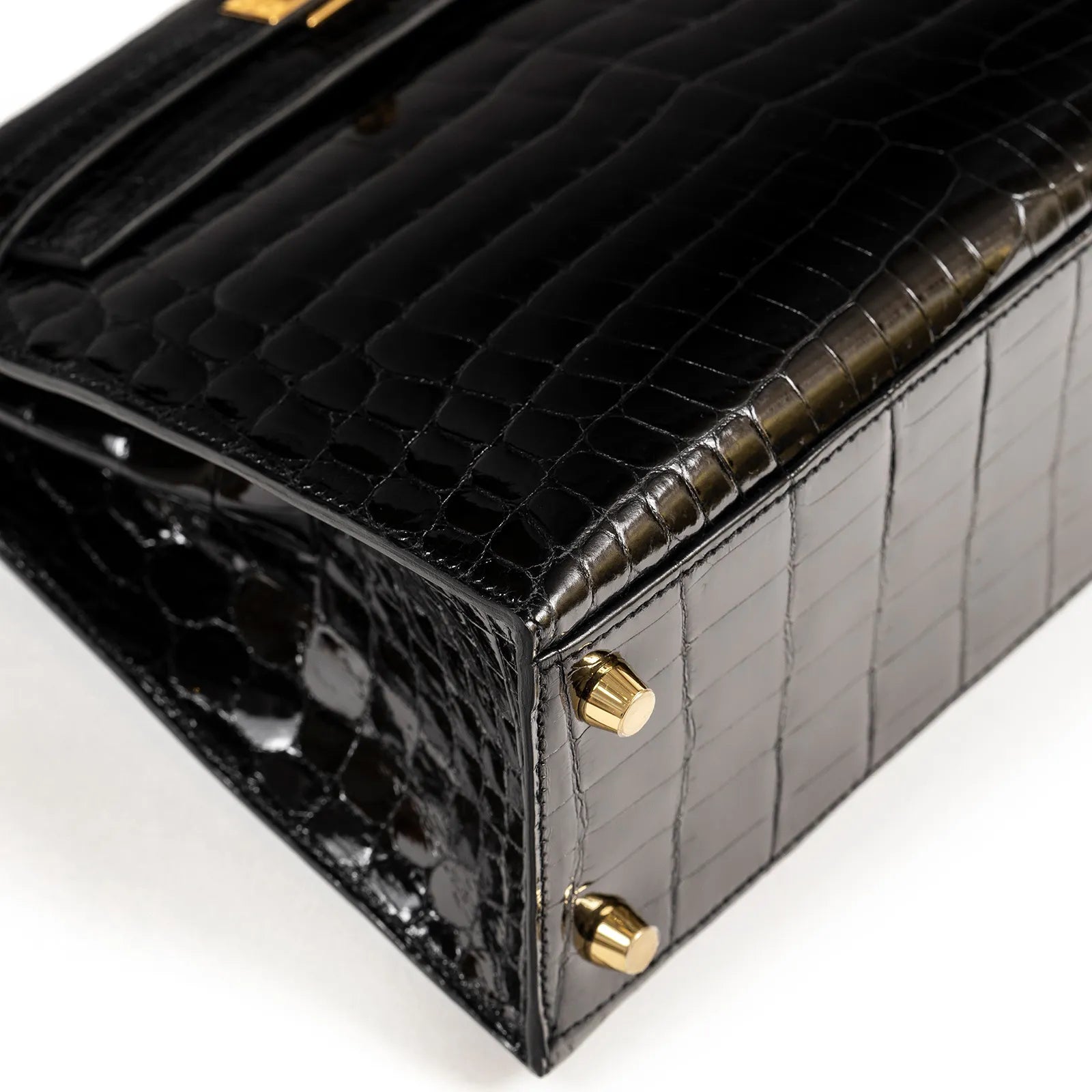 Hermès Kelly 25 Sellier Black Shiny Niloticus Crocodile Gold Hardware