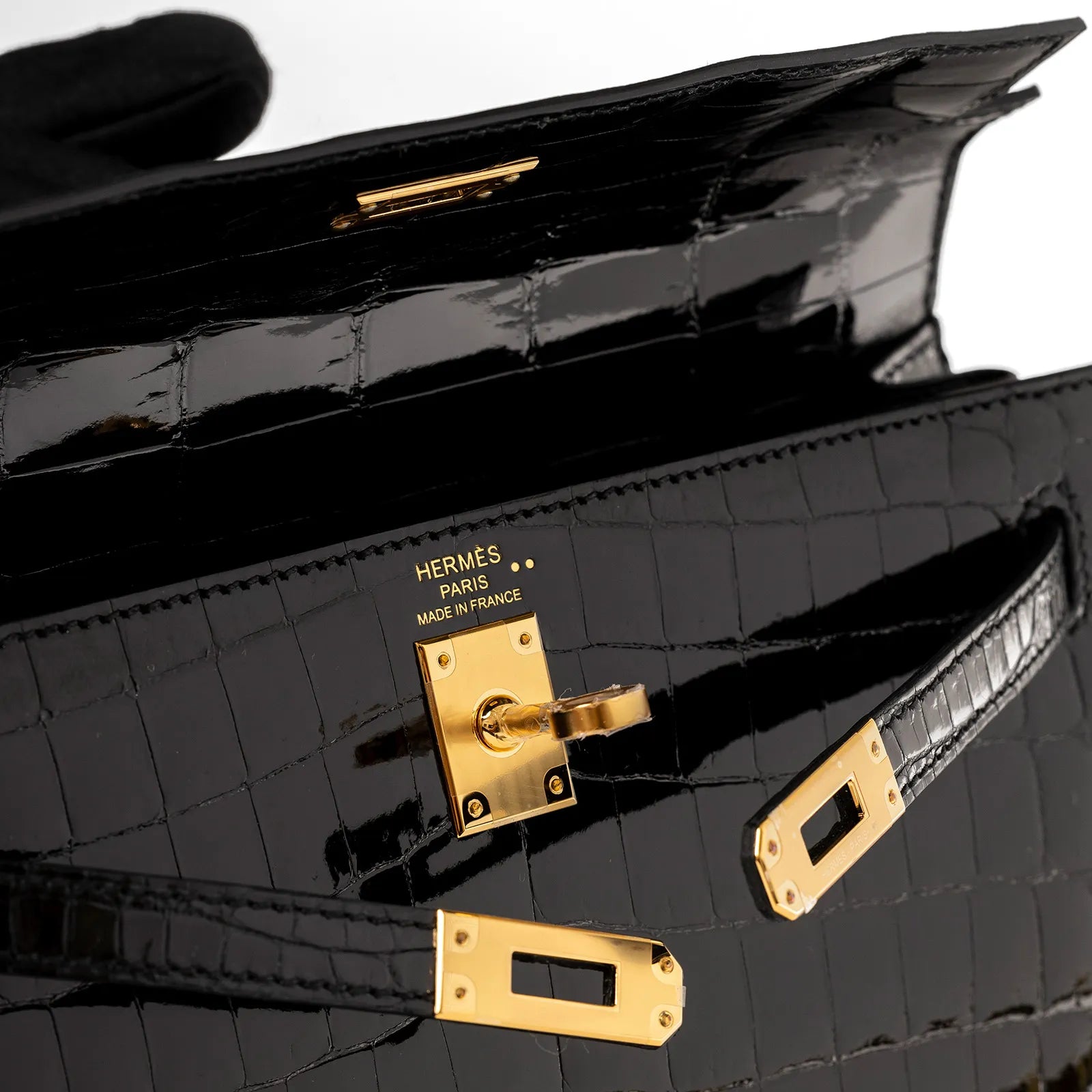 Hermès Kelly 25 Sellier Black Shiny Niloticus Crocodile Gold Hardware