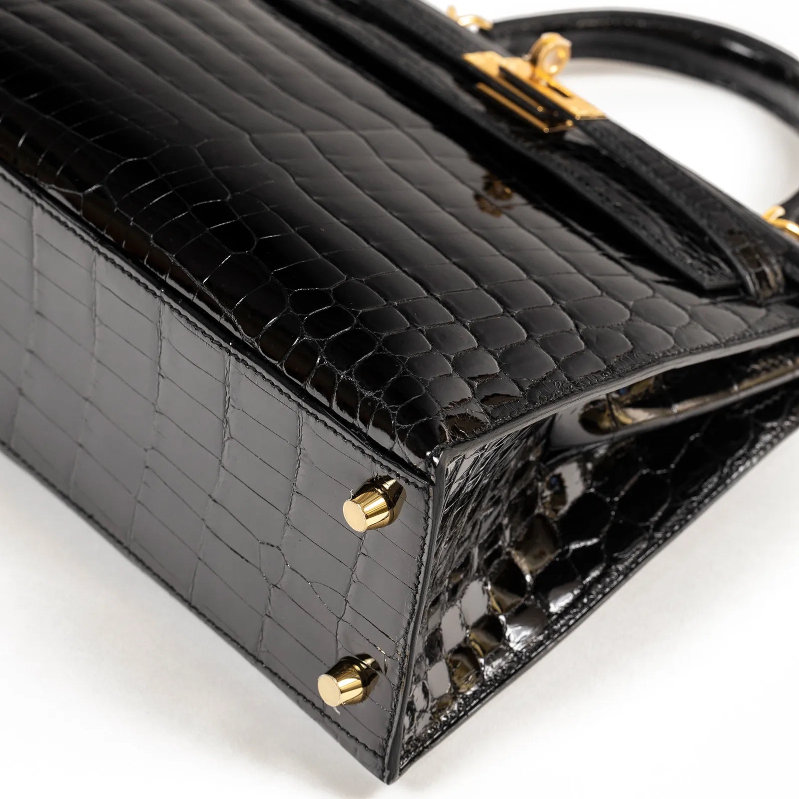 Hermès Kelly 25 Sellier Black Shiny Niloticus Crocodile Gold Hardware