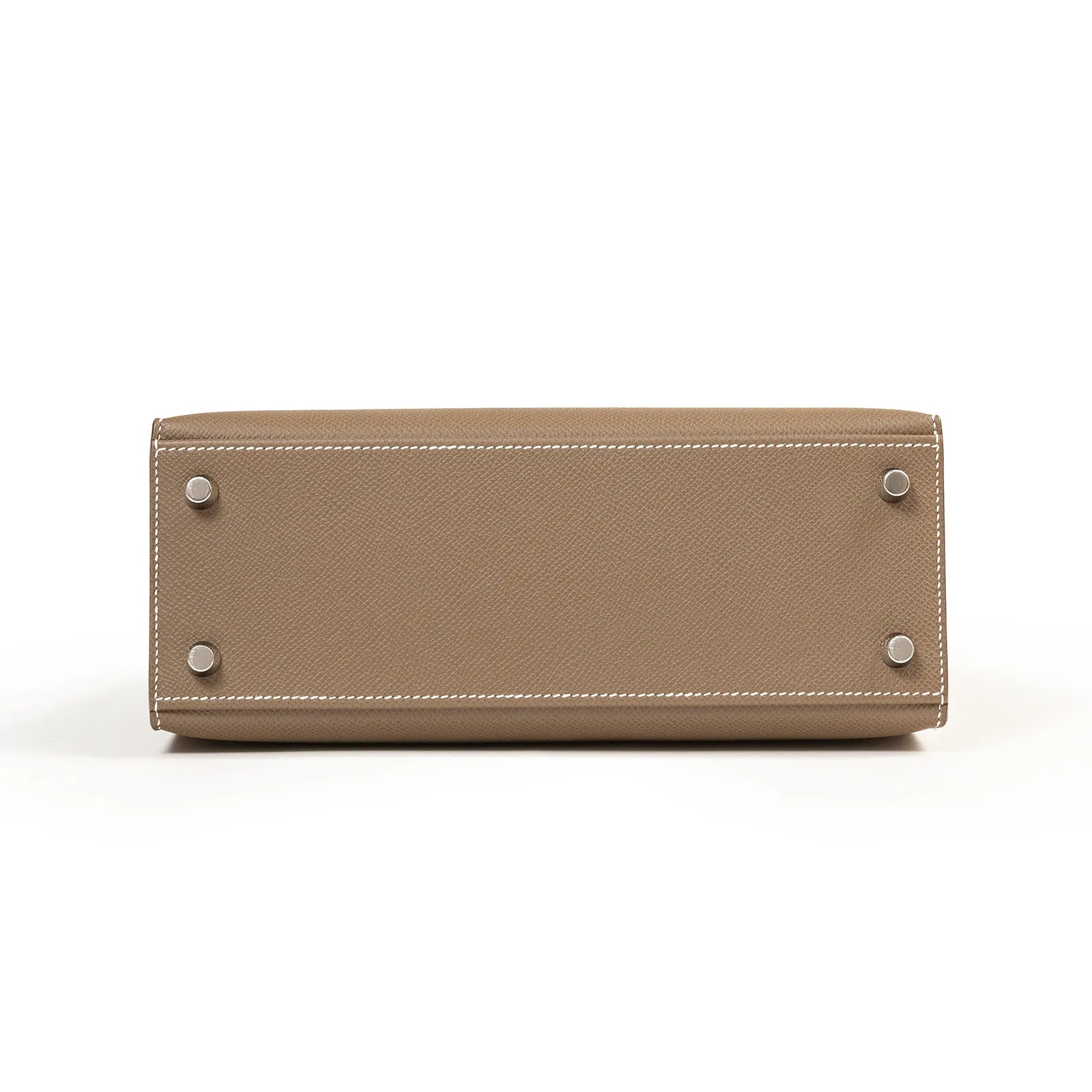 Hermès Kelly 25 Sellier Etoupe Epsom Palladium Hardware handbag base with textured surface and white stitching detail.