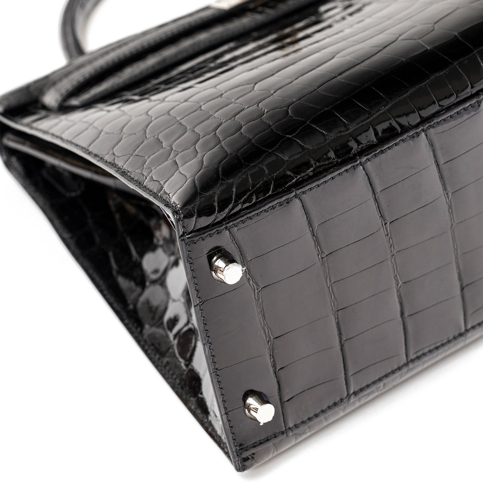 Hermès Kelly 32 Sellier Black Shiny Niloticus Crocodile Palladium Hardware