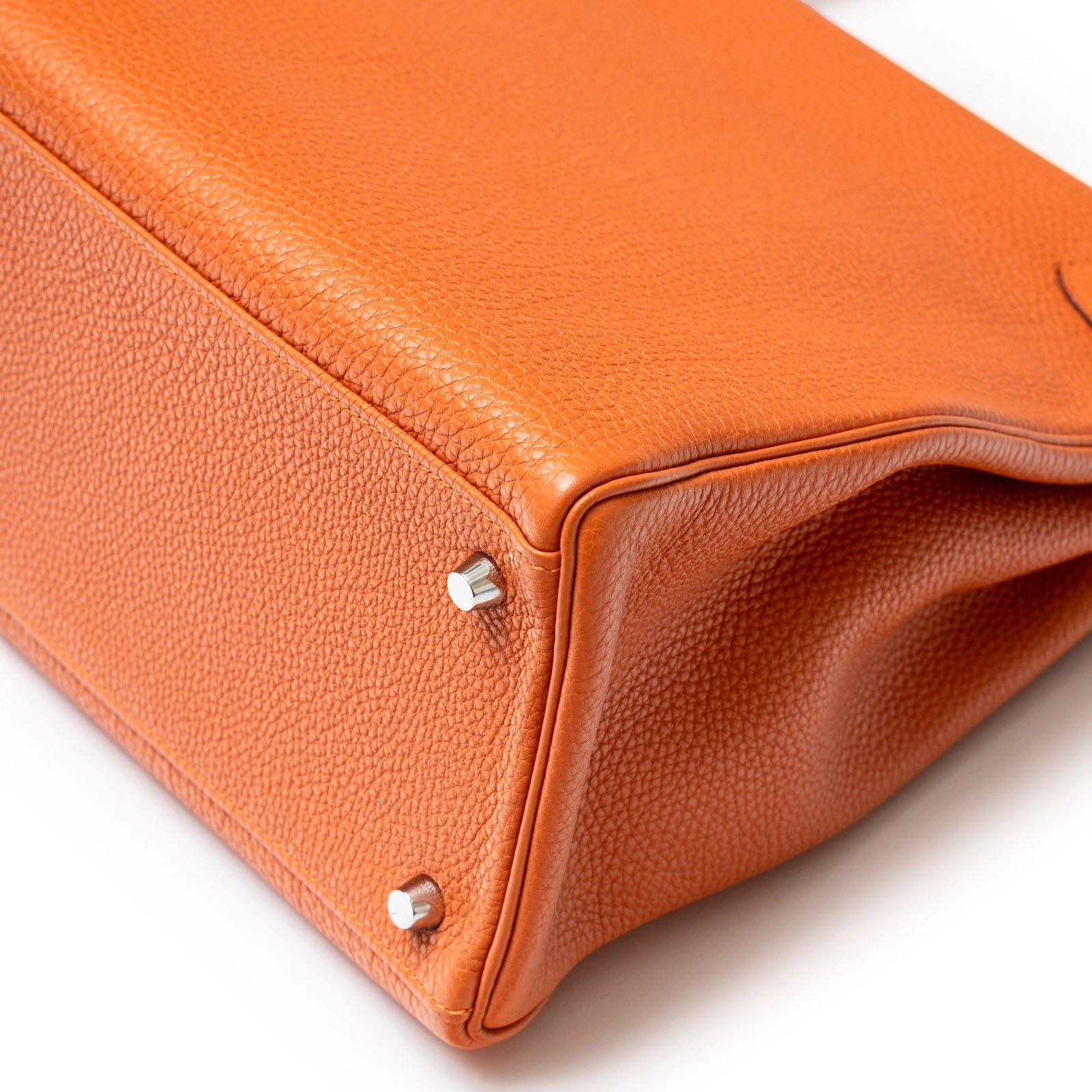 Hermès Kelly 35 Orange Togo Palladium Hardware - Back Corner Right