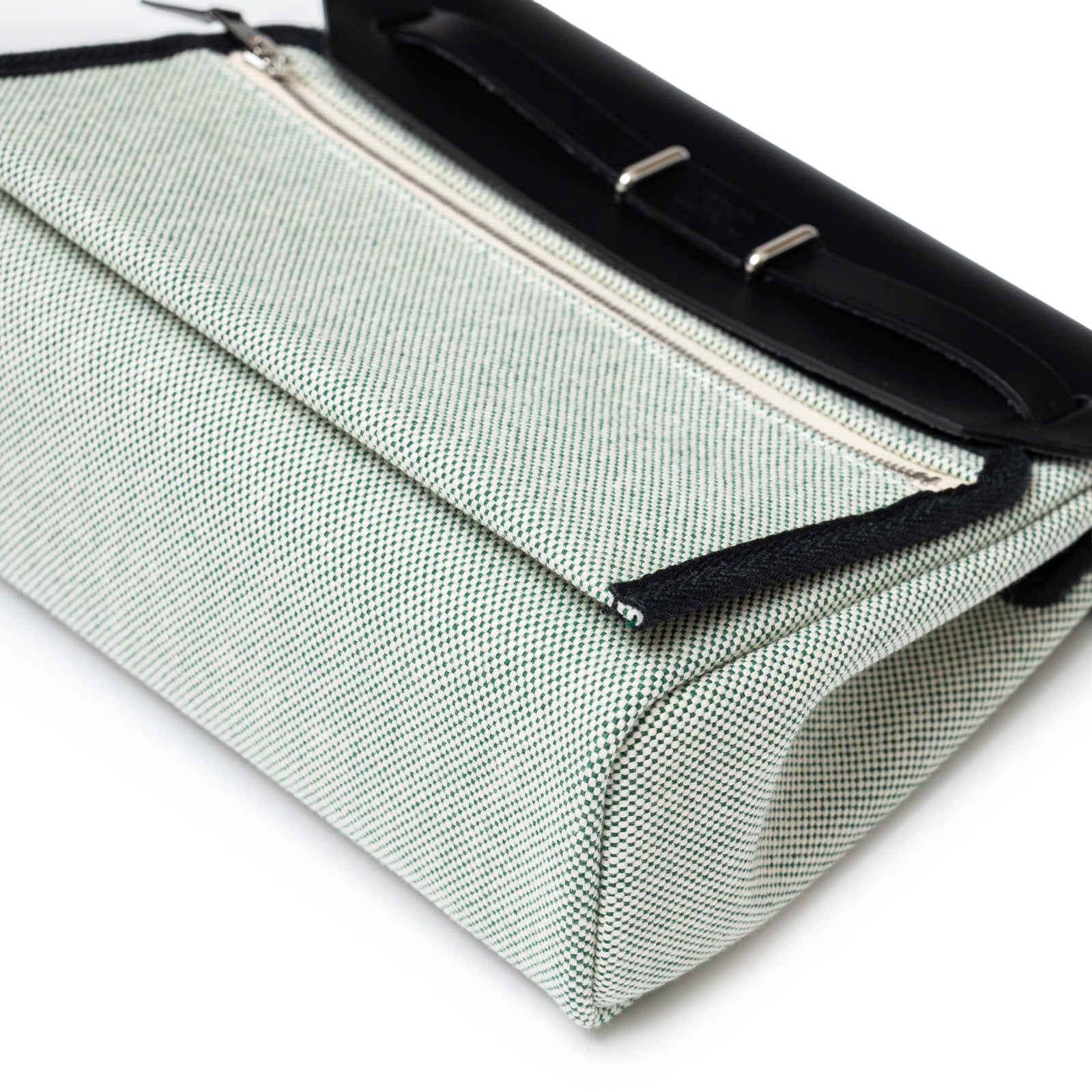 Hermès Mini Herbag Zip 20 Black Ecru/Vert Moyen Toile Palladium Hardware - Back Corner Right
