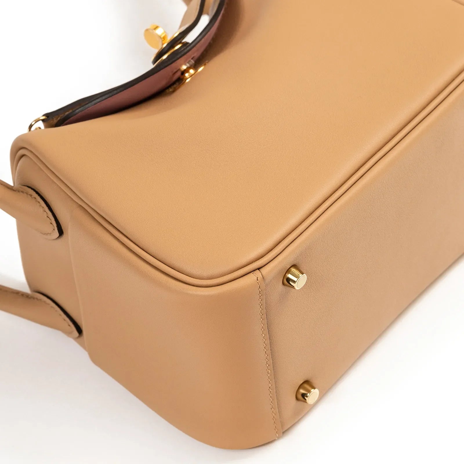 Hermès Mini Lindy I Chai/Mauve Sylvestre Swift Gold Hardware