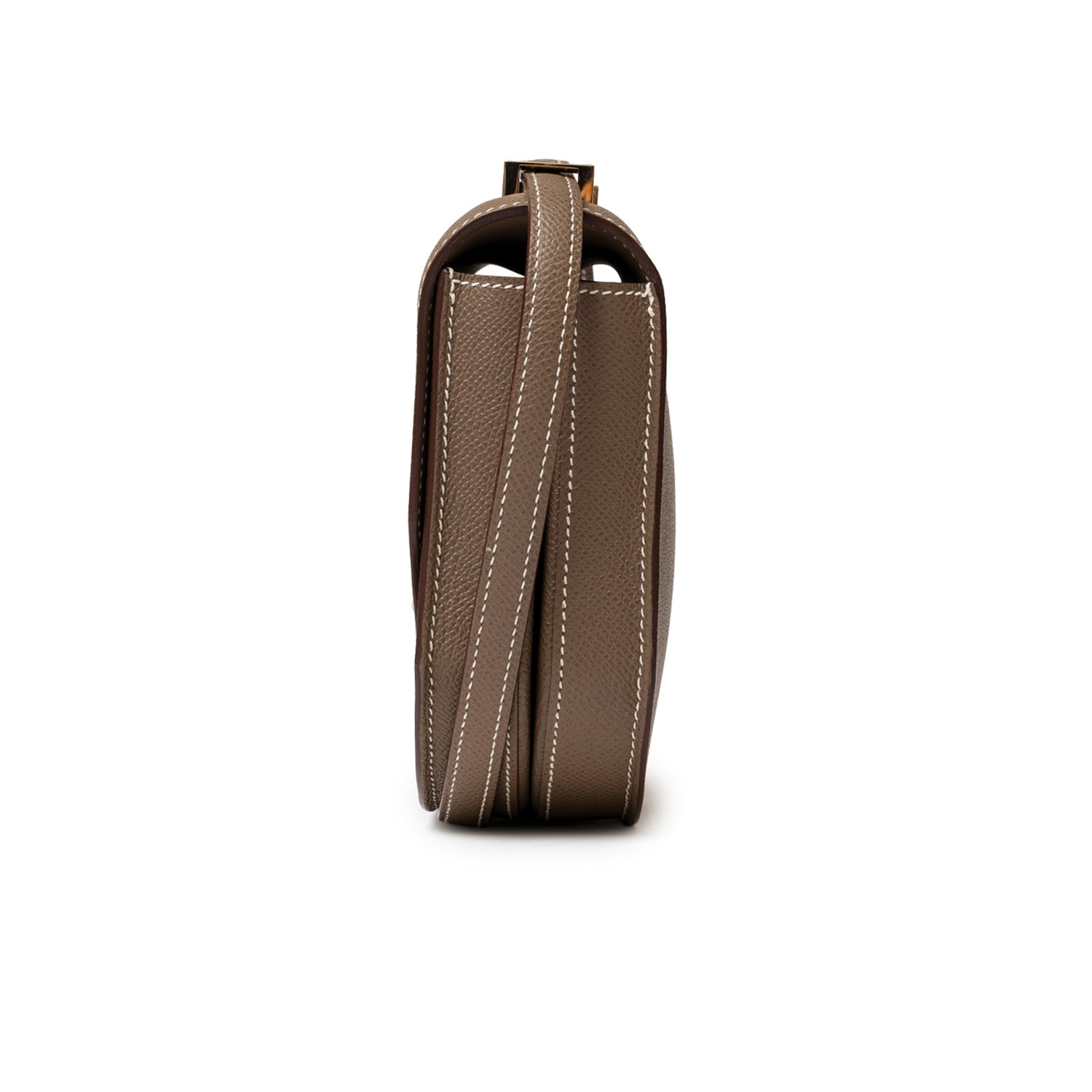 Side view of Hermès Mosaique Au 24-17 Etoupe Epsom Permabrass Hardware showing textured leather and stitching detail