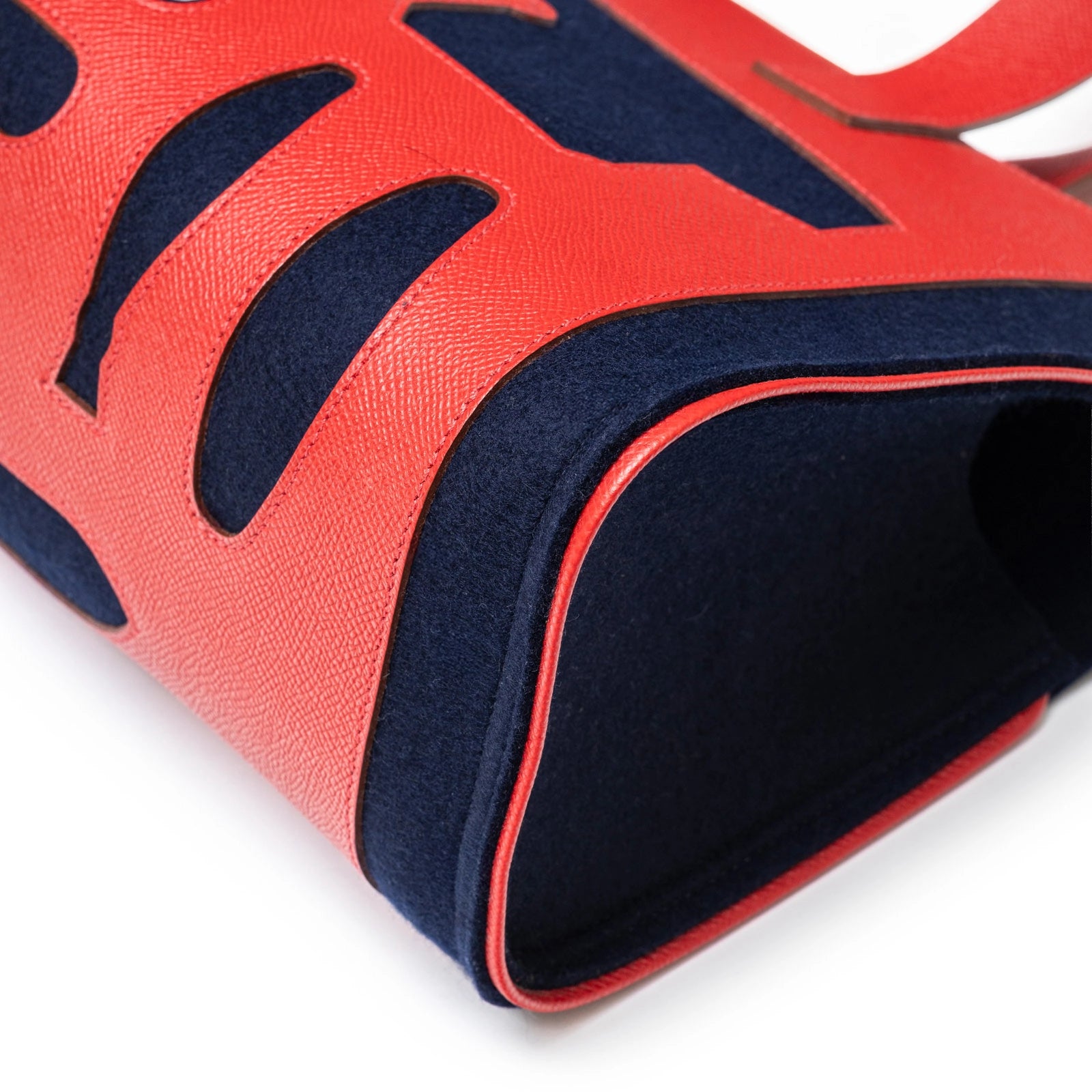Hermès Petit H Decoupe Basse PM Skeleton Tote Rouge/Navy Epsom/Felt - Front Corner Right