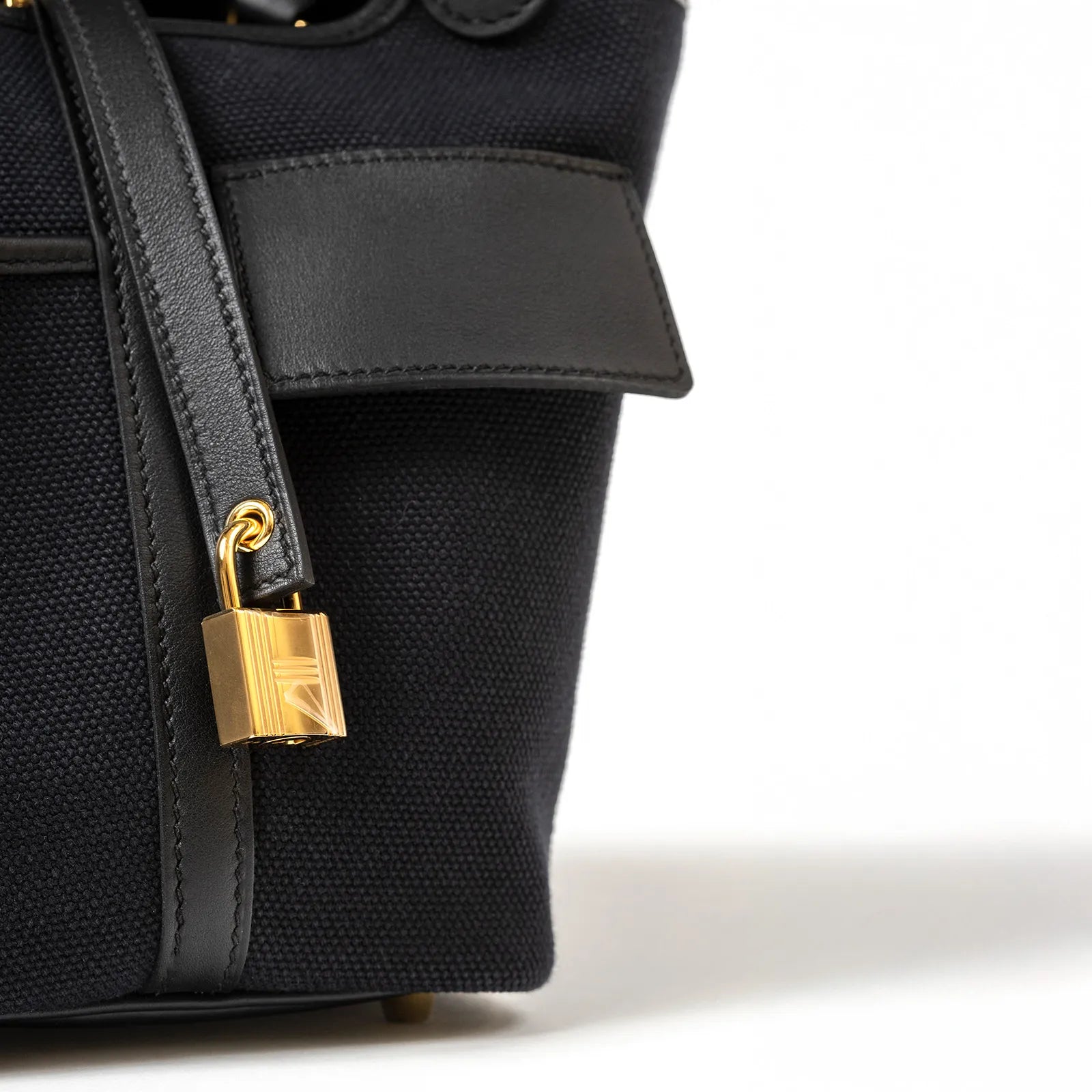 Hermès Picotin Cargo 18 Black Swift and Geoland Toile Canvas Gold Hardware