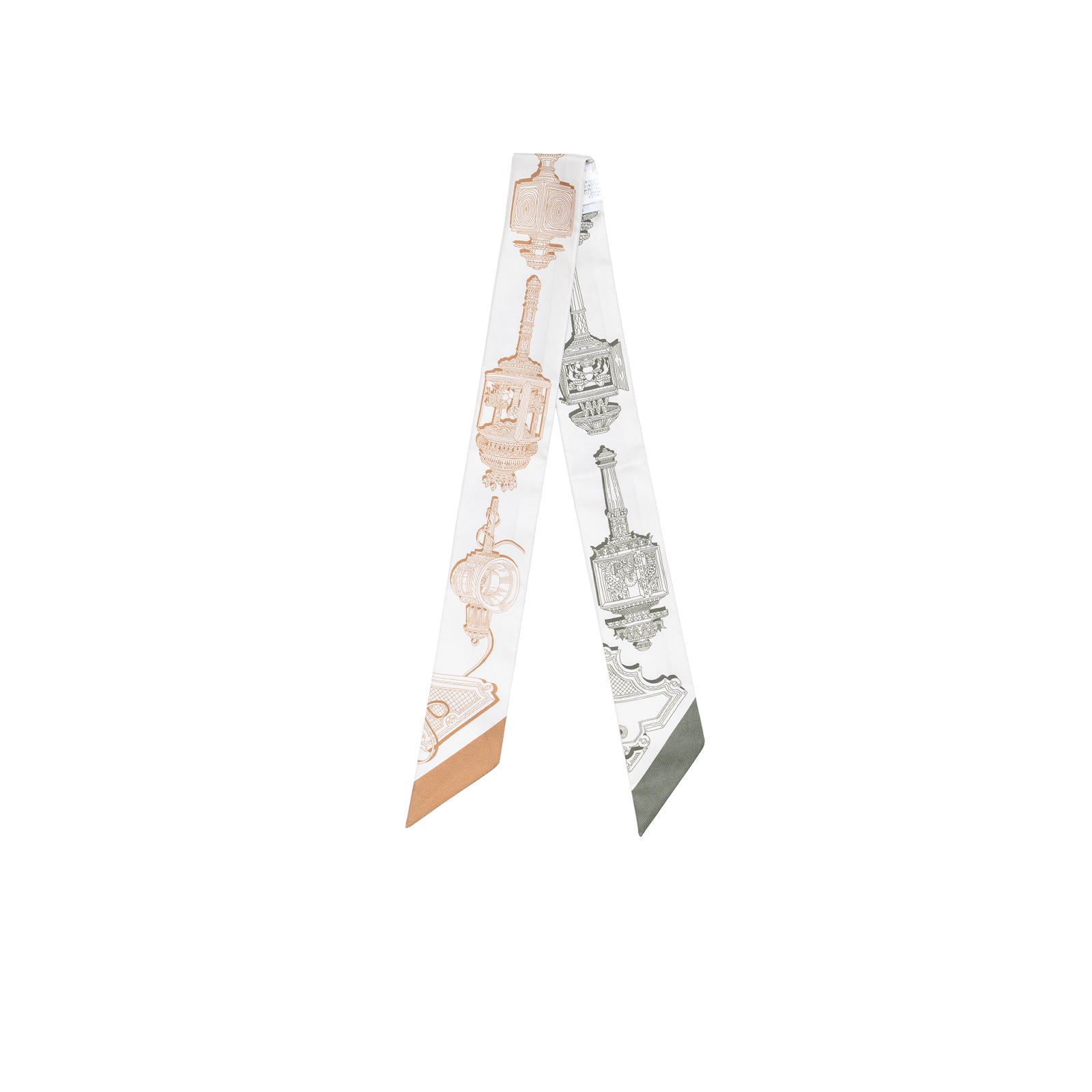 Back view of Hermès Twilly Merveilleuses Lanterne Crème Caramel Kaki with lantern and caramel print designs