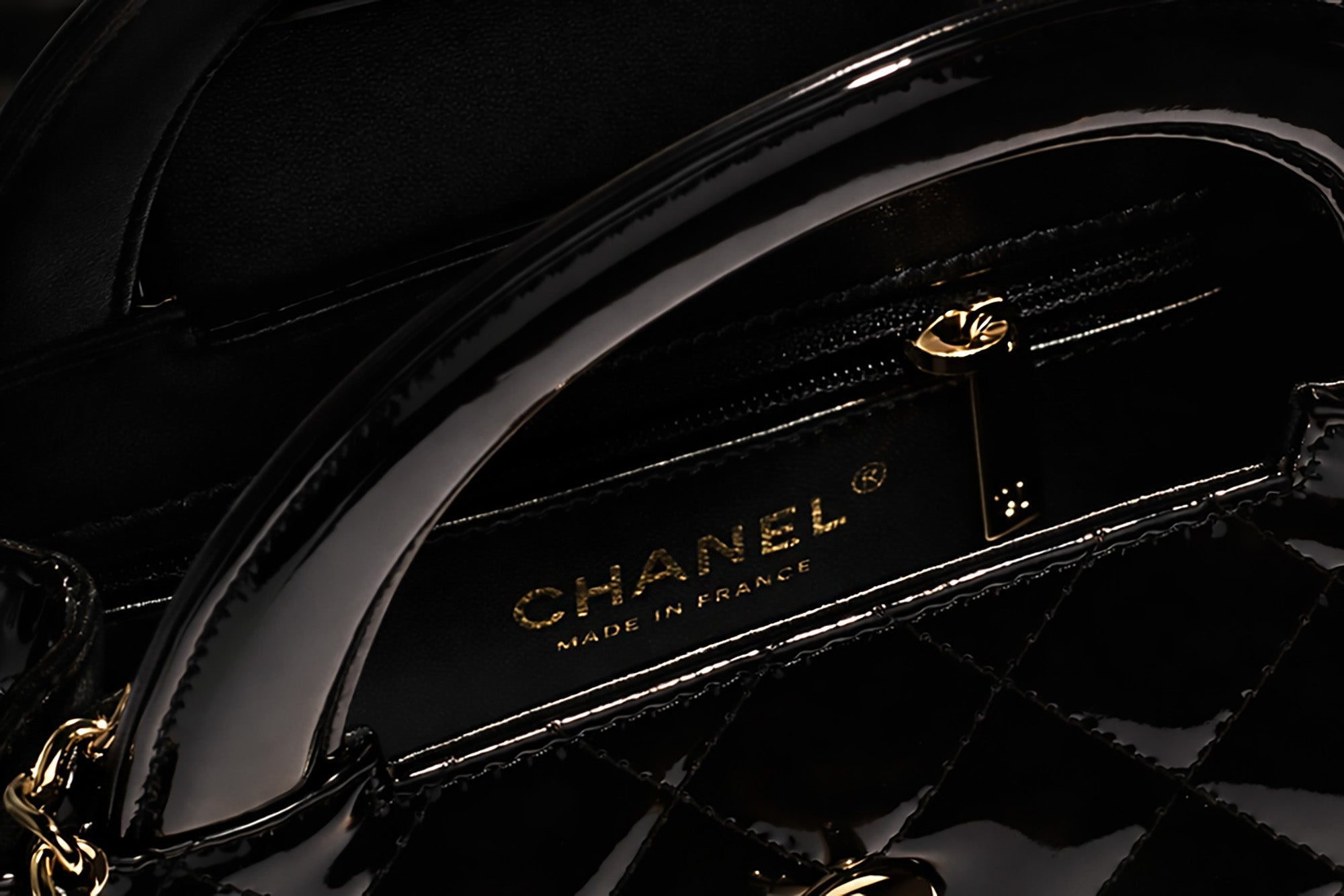 How to Spot Replaced Parts in Pre-Owned Chanel Bags During Authentication