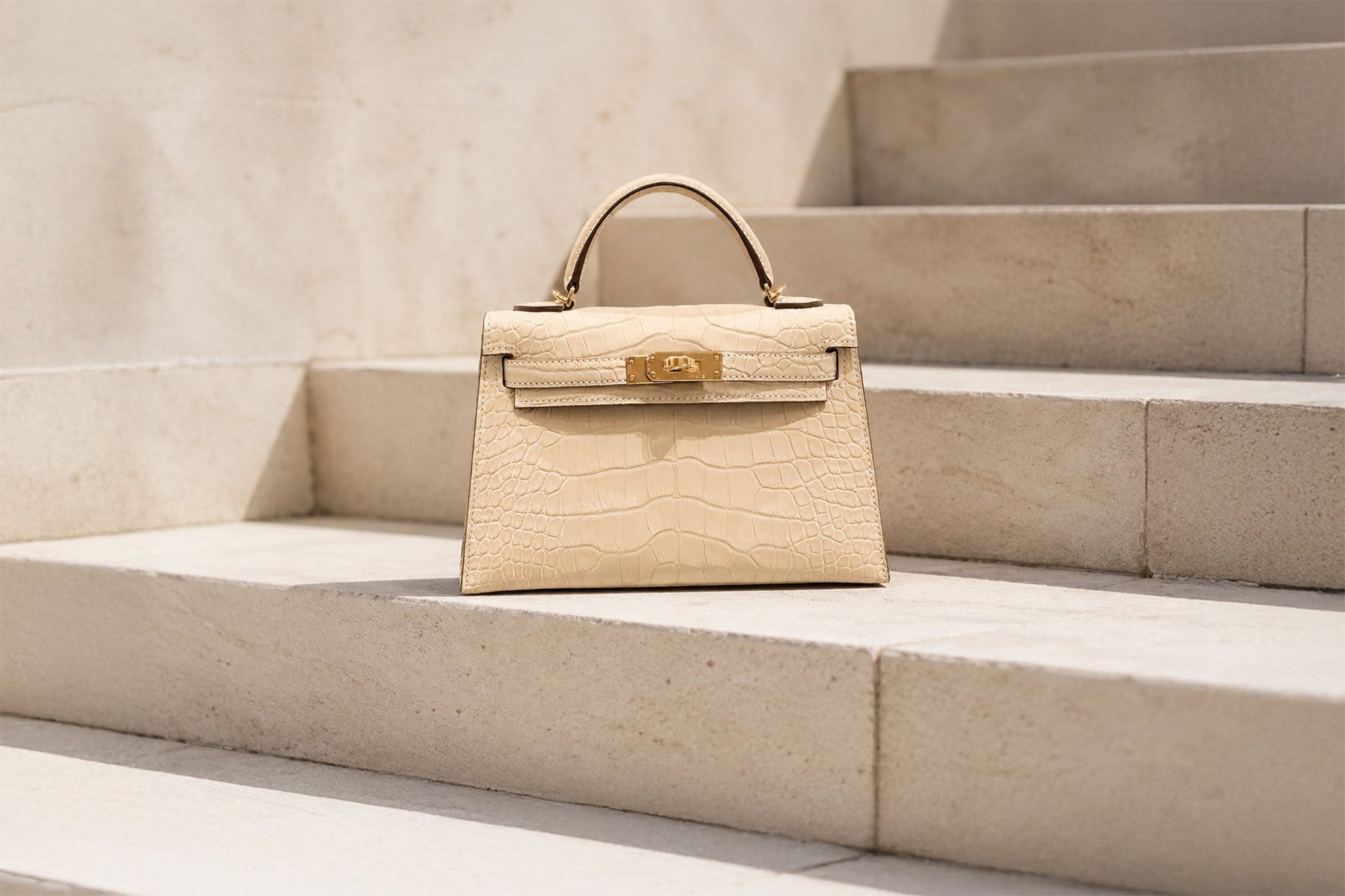 Kelly Bag Pricing Guide: What You Need to Know Before Buying