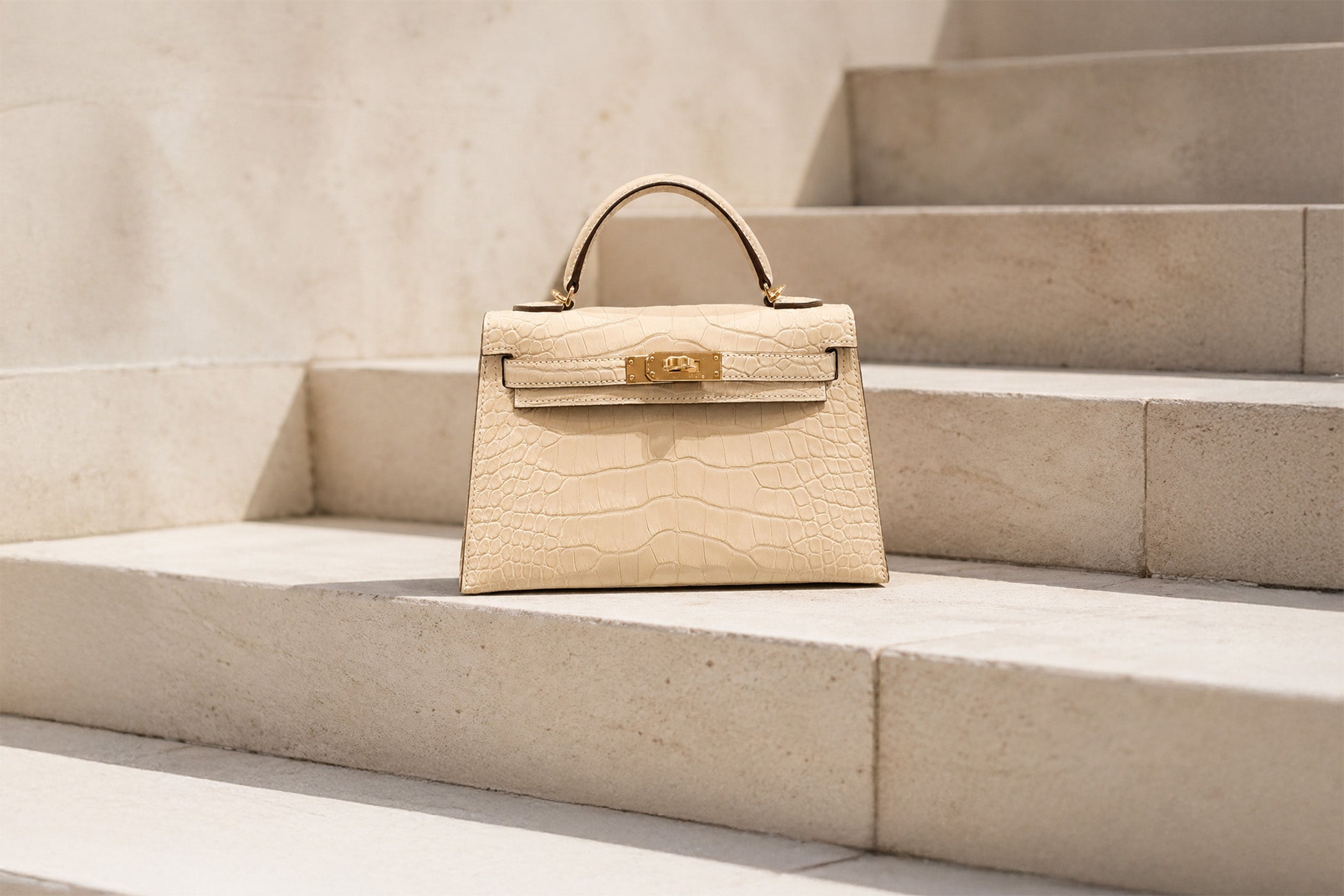 Kelly Bag Pricing Guide: What You Need to Know Before Buying