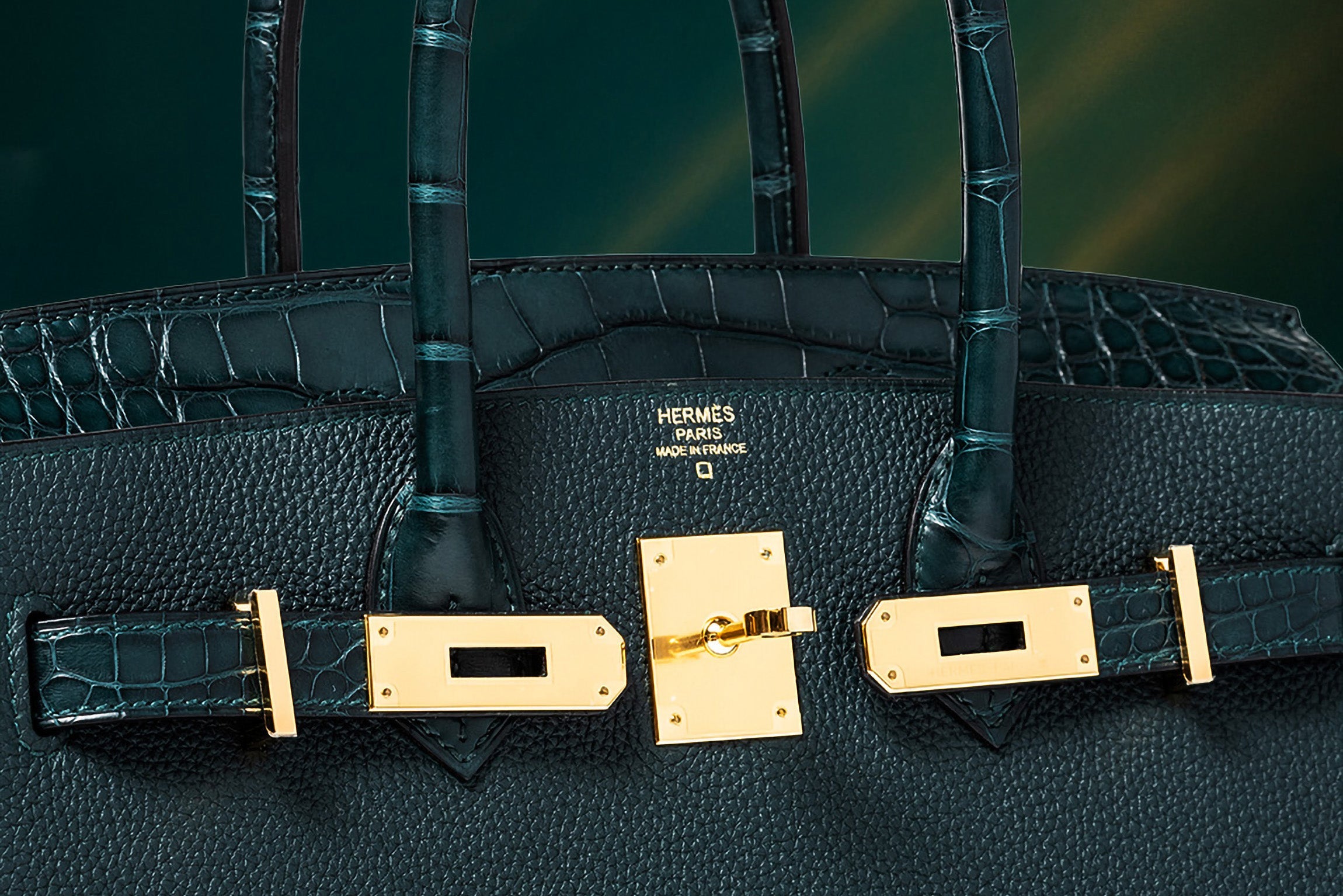 Hermès DOM Strategy: When to Hold a Birkin vs. When to Take a Solid Offer