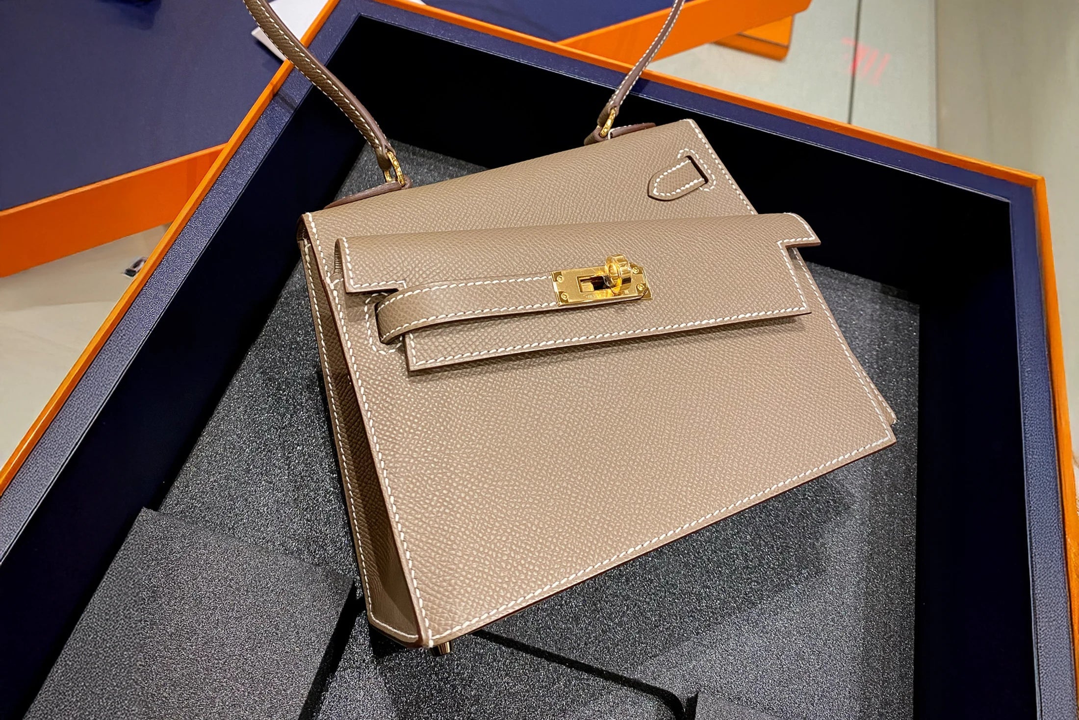 How to Maintain the Shape of Your Hermès Bag Long-term