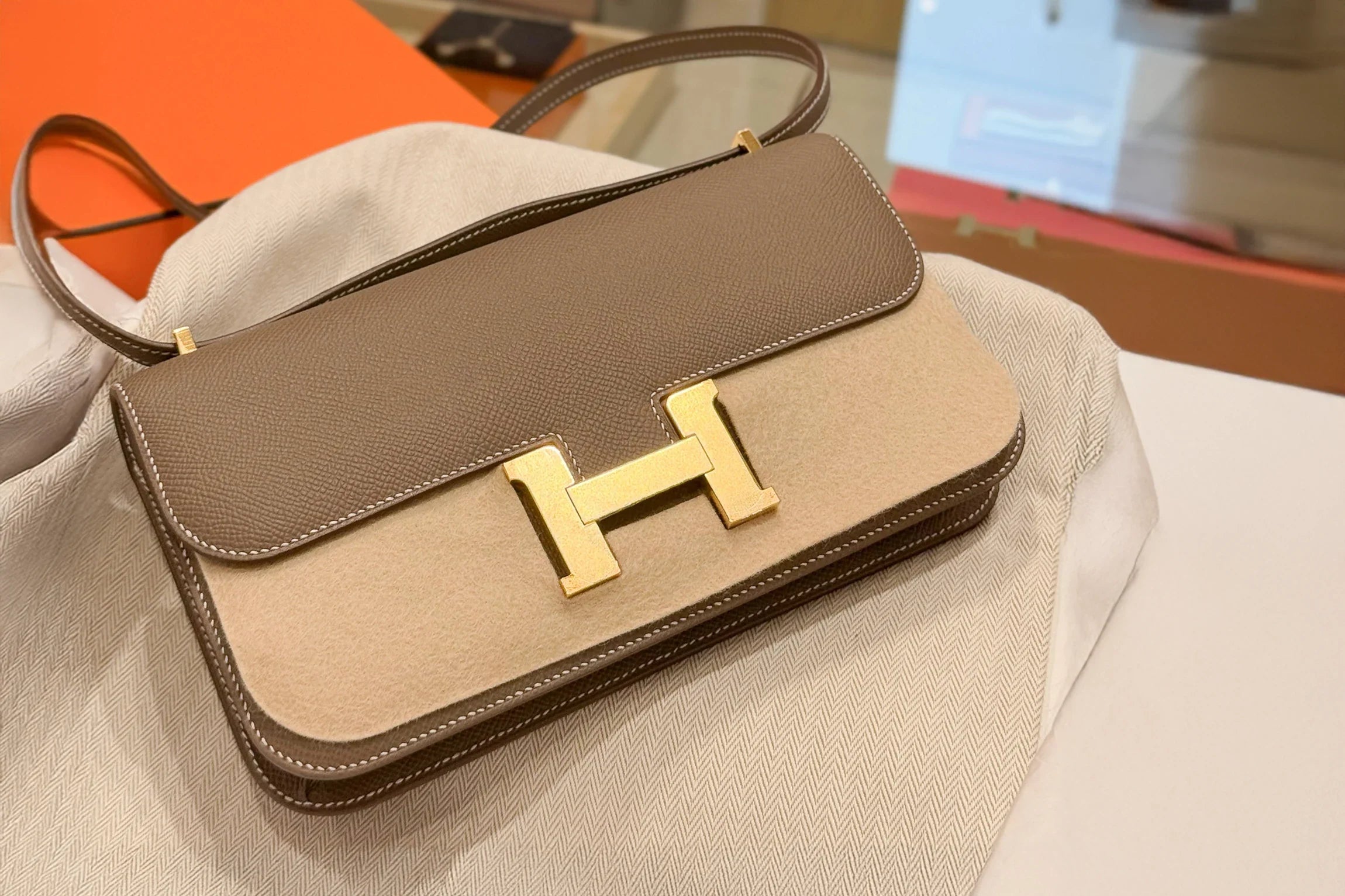 The Ultimate Leather Care Guide for Your Luxury Hermès Handbag