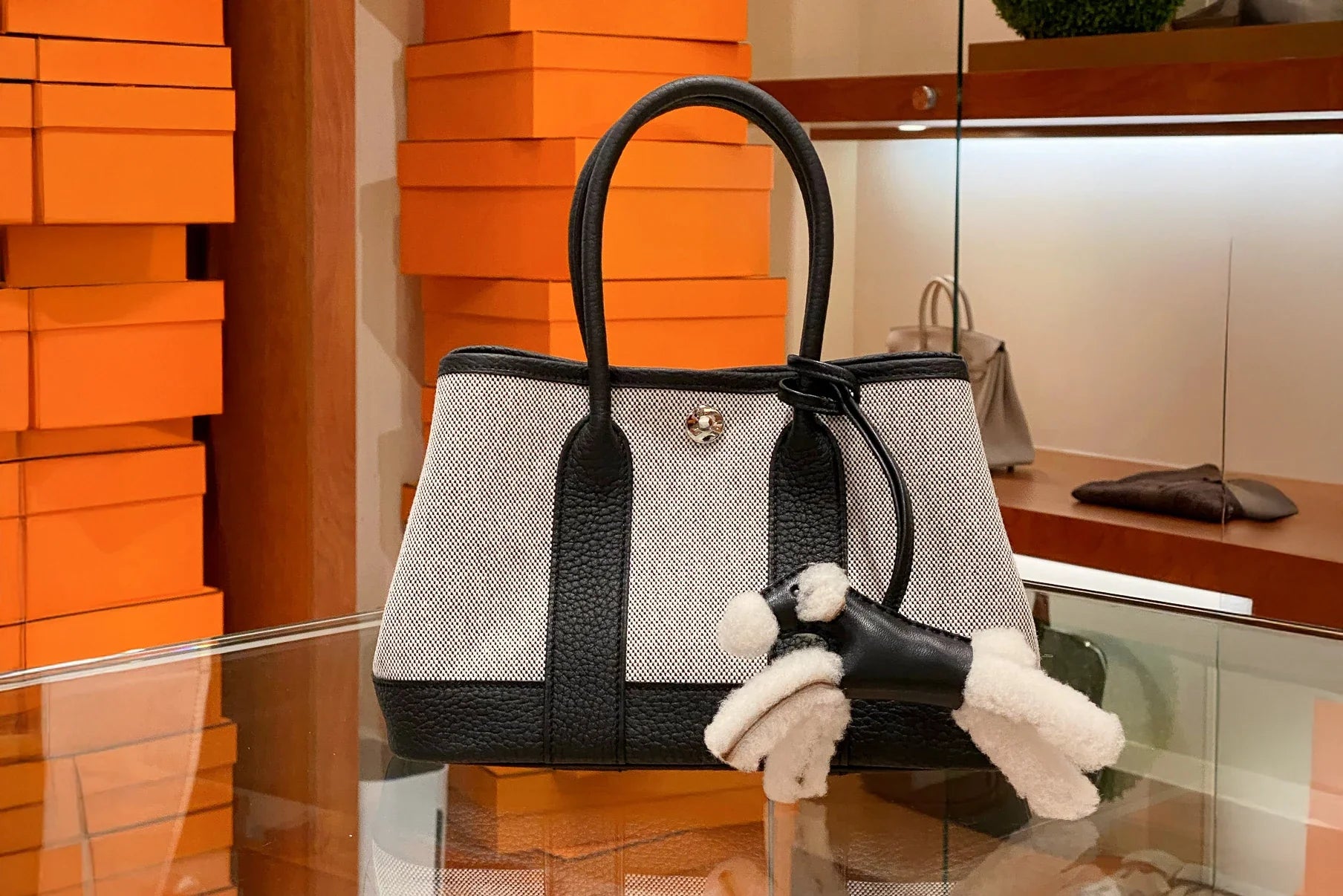 Hermès Bag Care 101: Maintaining Your Investment Piece