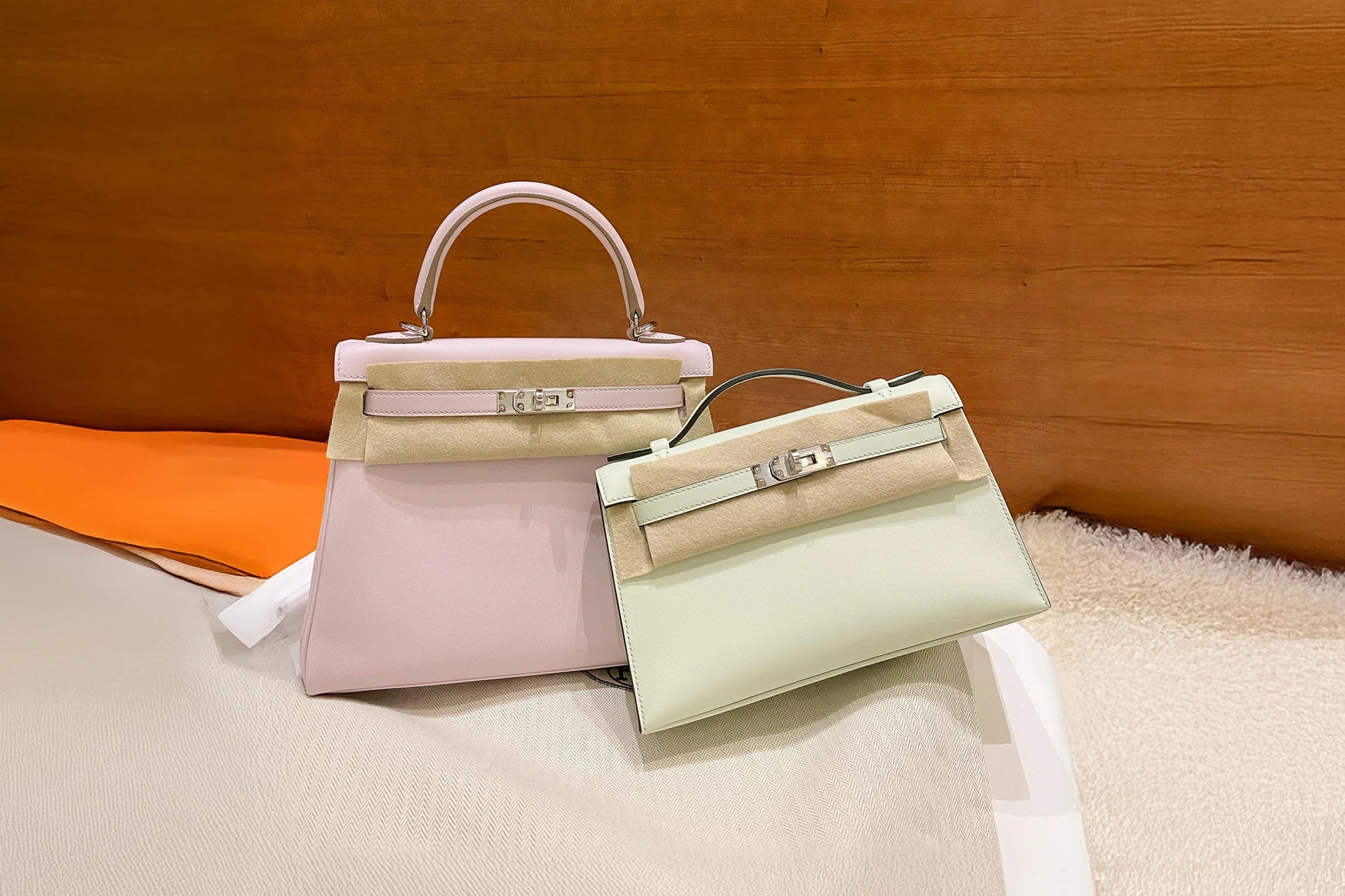 Hermès Kelly Bag Variations: Sellier vs. Retourne Explained