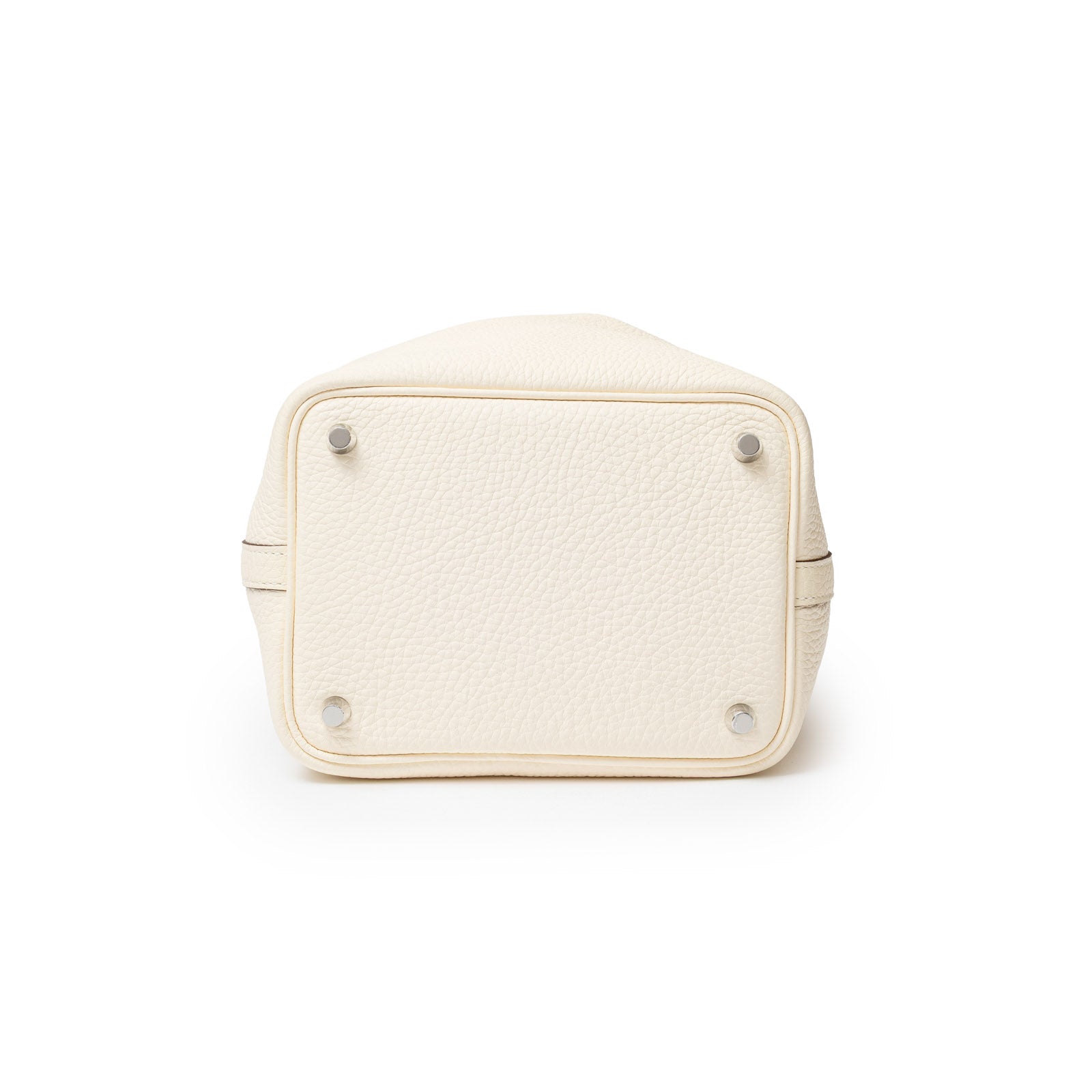 Hermès Picotin 18 Nata and Sesame Clemence/Swift Palladium Hardware - Bottom