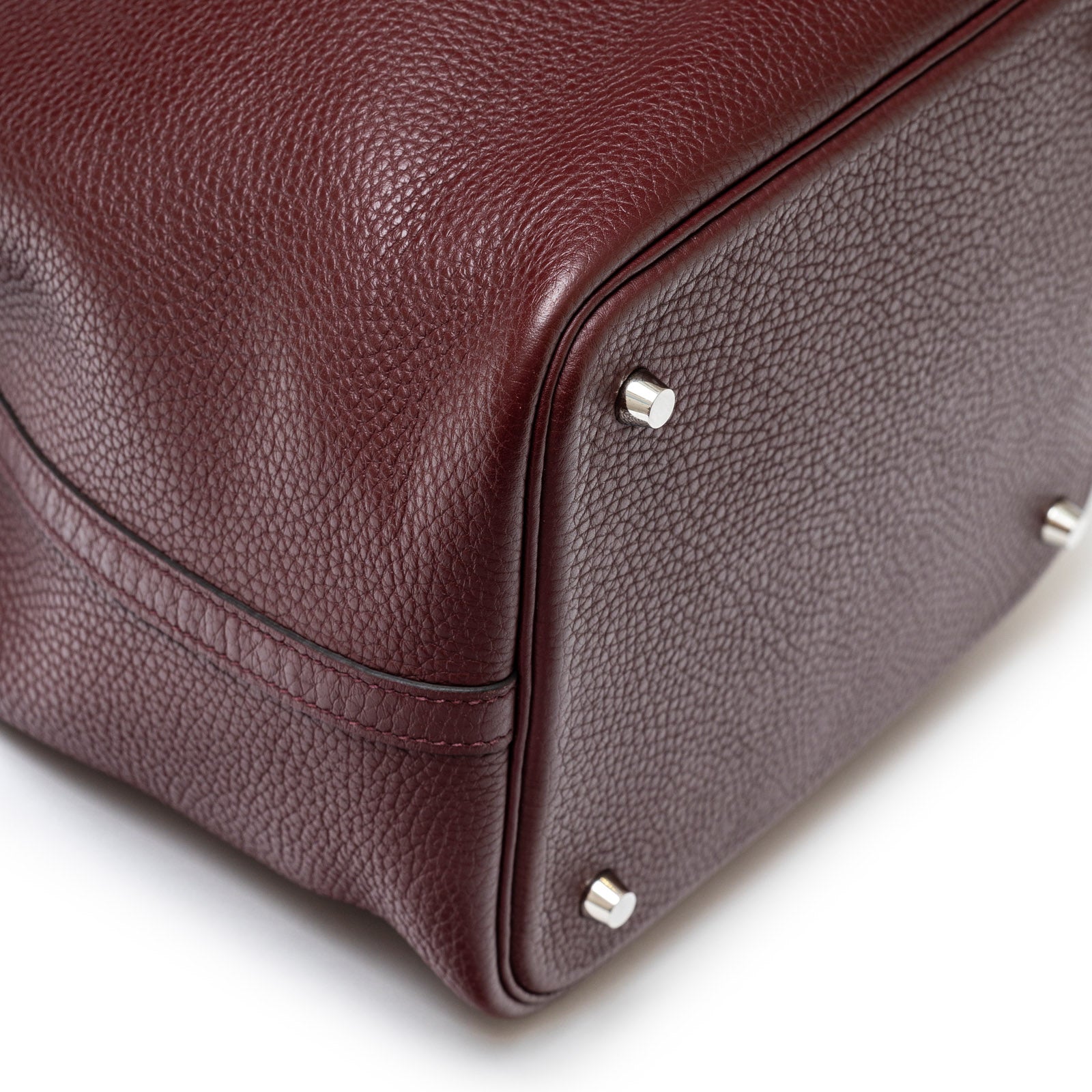 Hermès Picotin 22 Bordeaux Clemence Palladium Hardware - Back Corner Left