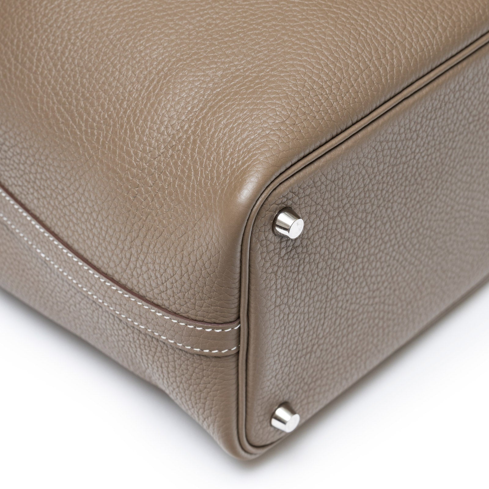 Hermès Picotin 18 Etoupe Clemence Palladium Hardware - Front Corner Left