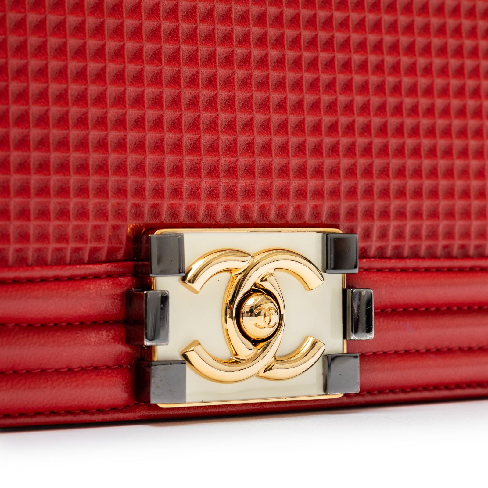 Chanel Leboy Flap Bag Coco Mark Waffle Bag Red White and Gold Hardware - Detail