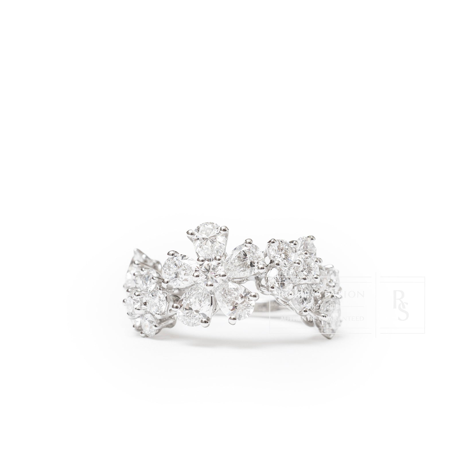 Van Cleef & Arpels Folie des Prés Ring font view