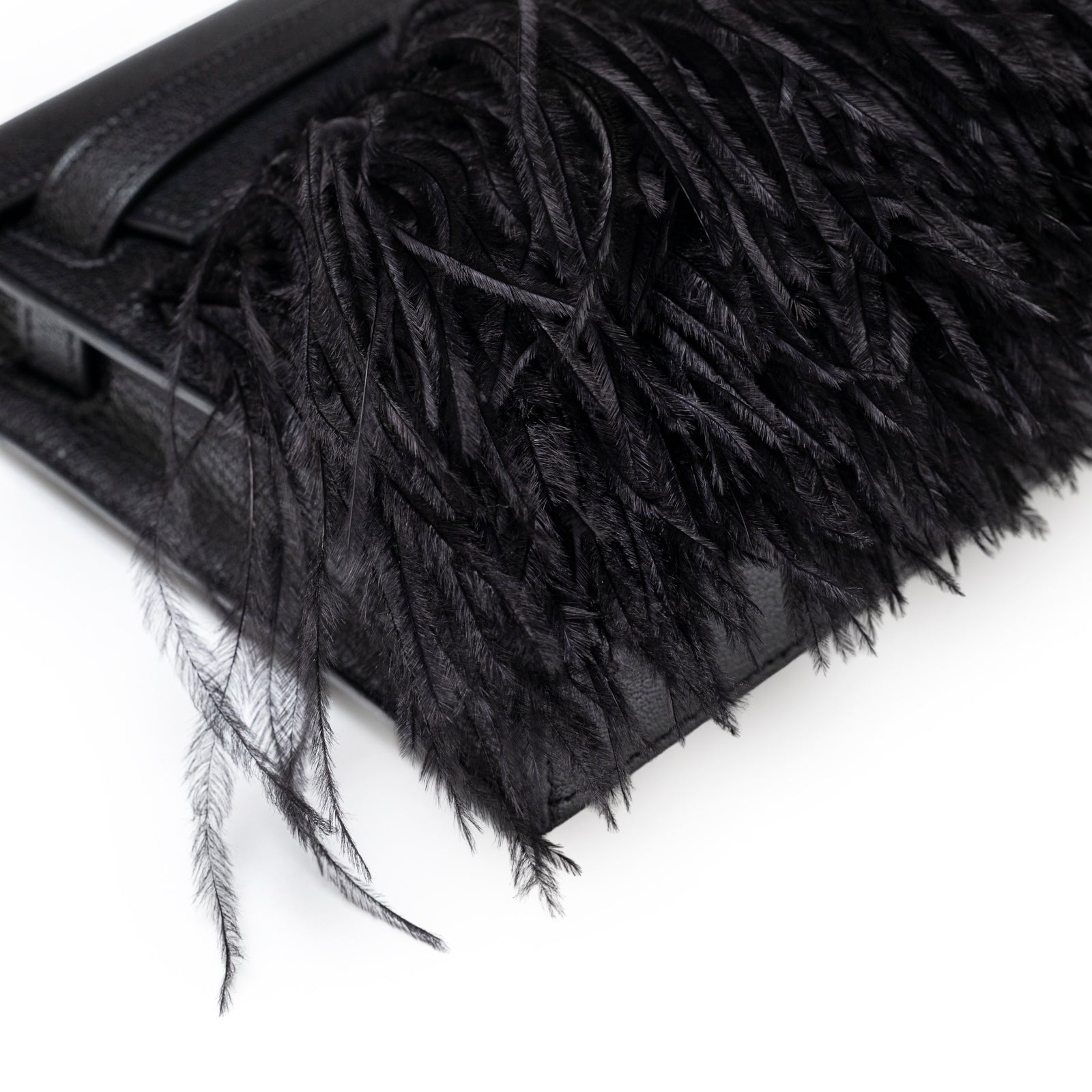 Hermès Kelly Elan Black Chevre Chamkila and Ostrich Feather Palladium Hardware clutch bag corner detail