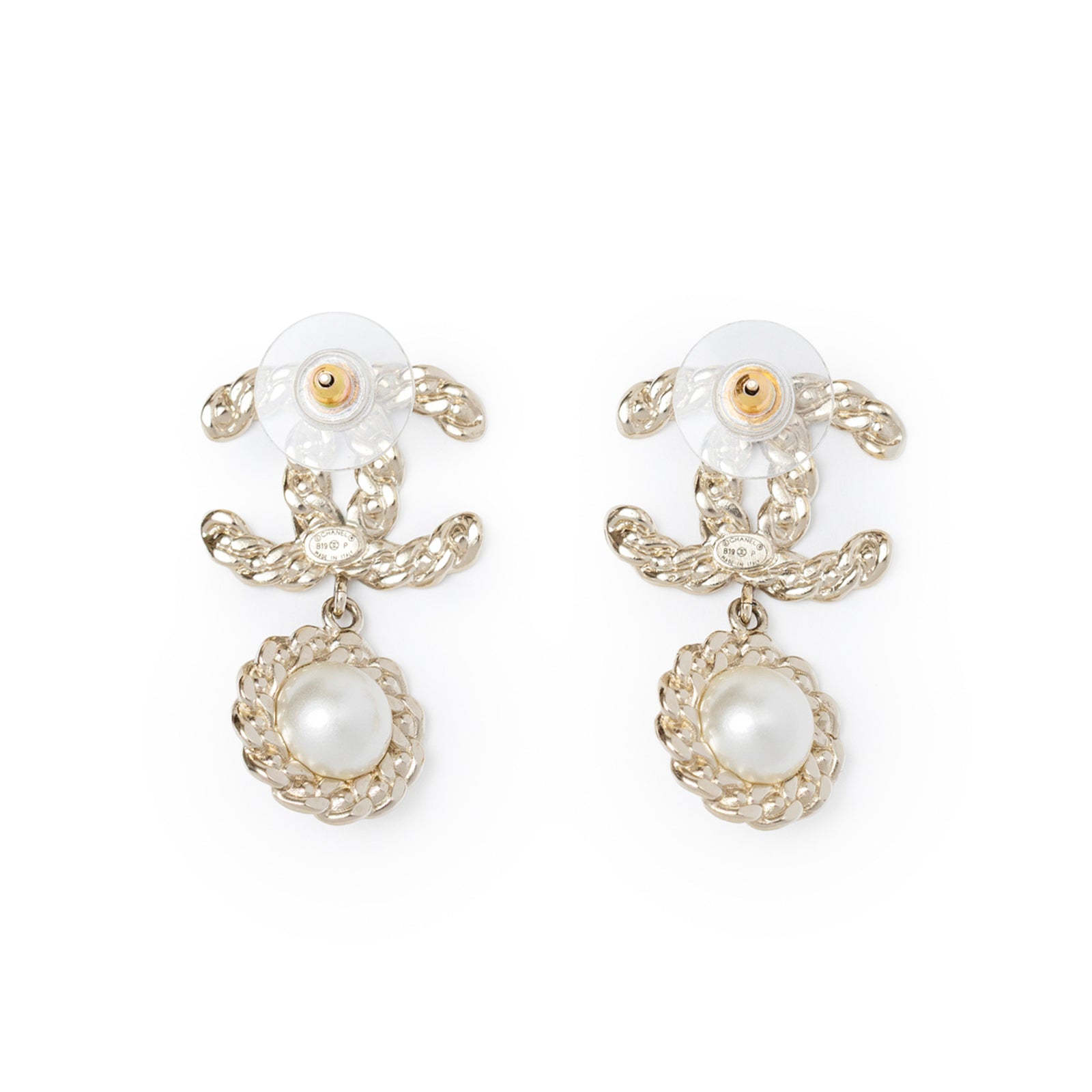 Top view of Chanel Crystal Pearl/Light Gold CC Drop Earring showing chain detail and pearl accents