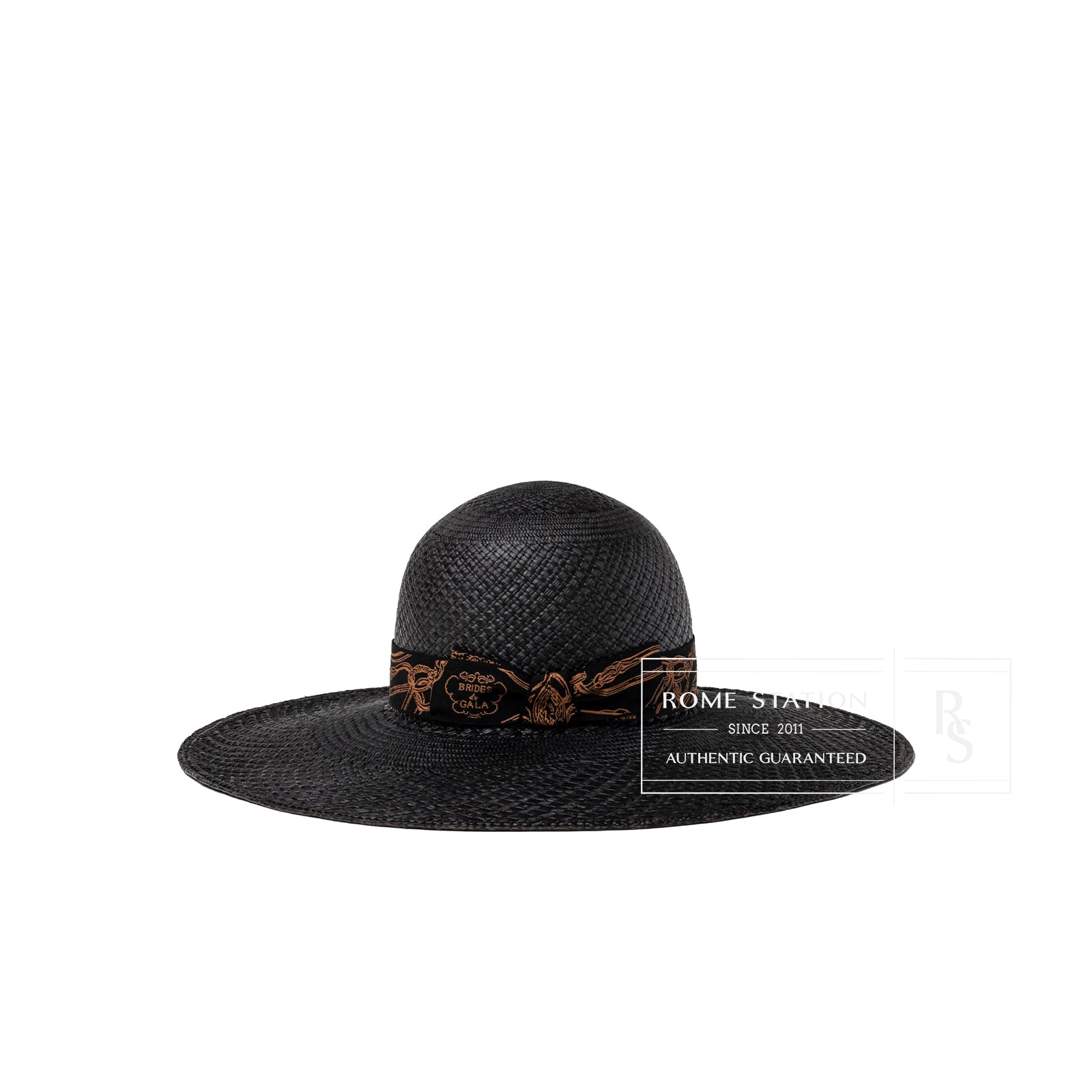 Front view of Hermès Bride De Gala Straw Hat Black and Terracotta with signature patterned band and wide brim