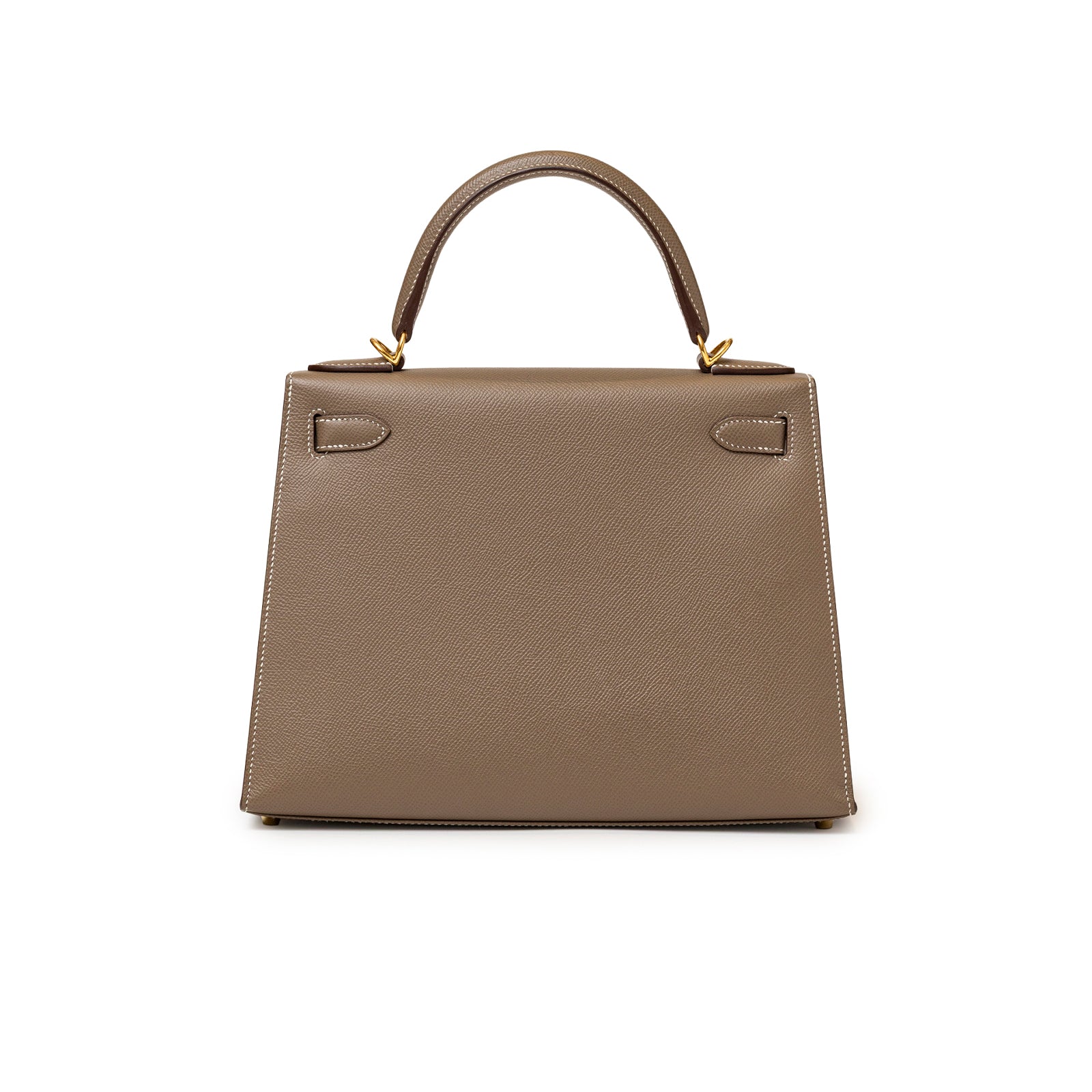 Back view of Hermès Kelly 28 Sellier Etoupe Epsom Gold hardware with smooth leather and curved handle visible