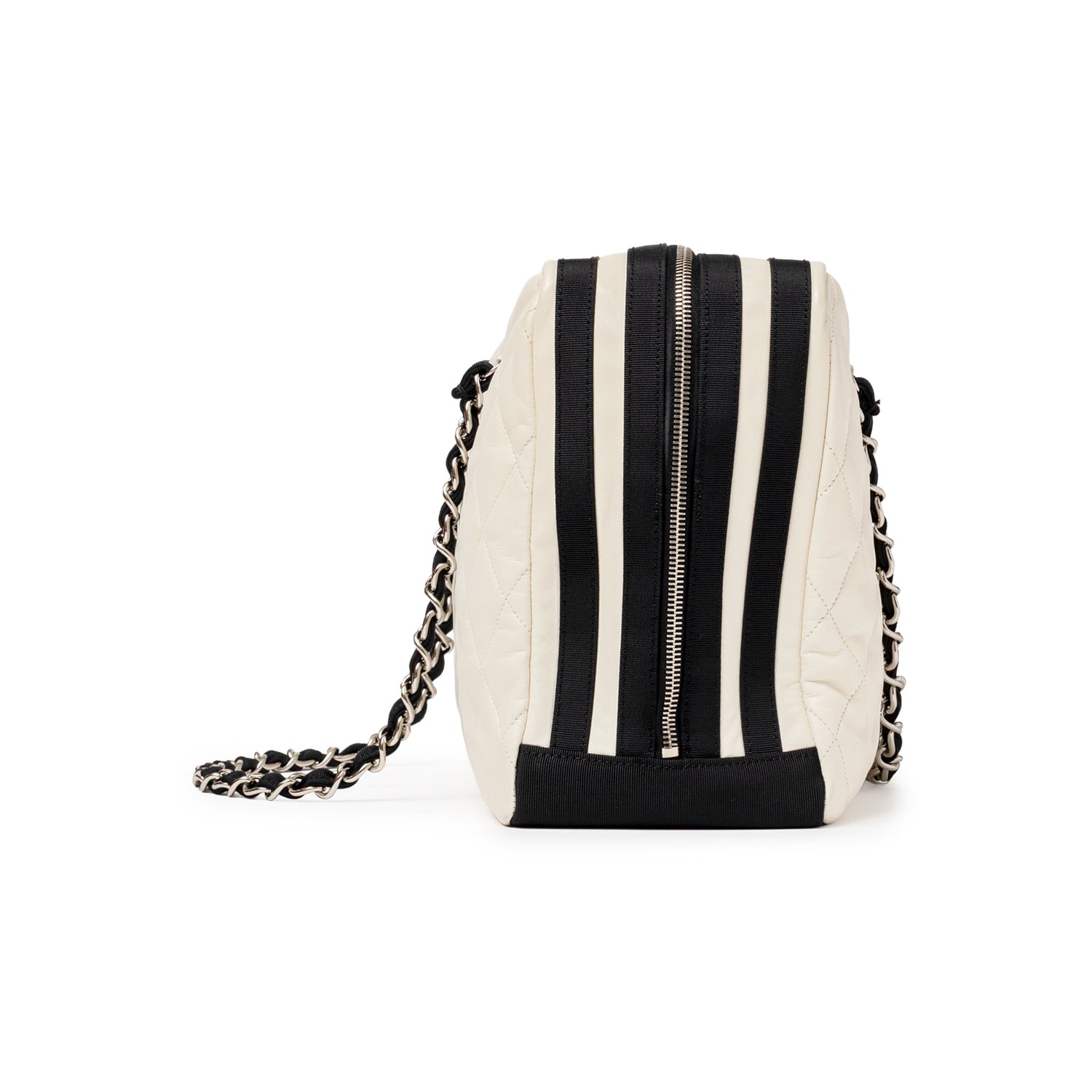 Side view of Chanel CC Quilted Zip Shoulder Bag White & Black Lambskin Palladium Hardware showing zipper and chain strap detail