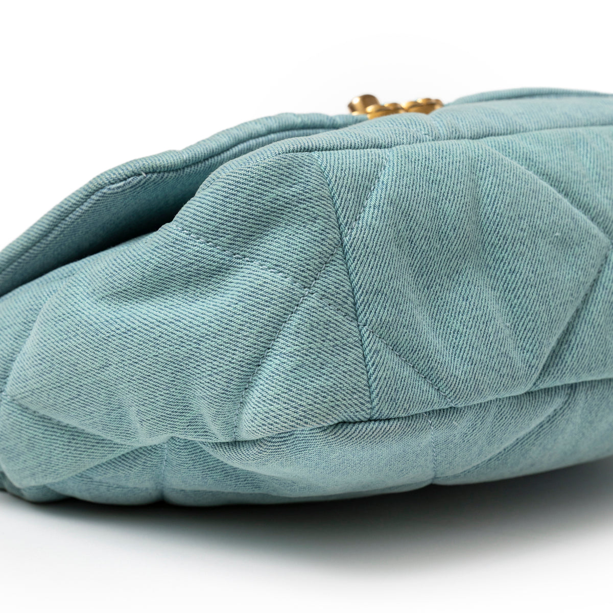 Chanel Medium 19 Flap Light Blue Denim Mixed Metal Hardware quilted denim close-up
