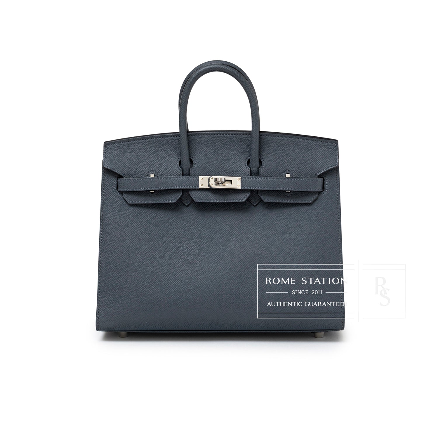 Front view of Hermès Birkin Sellier 25 Gris Misty Epsom Palladium Hardware with silver clasp detailing